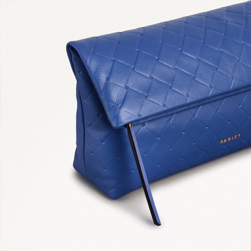 Weaver Lane - Medium Flapover Clutch Bag
