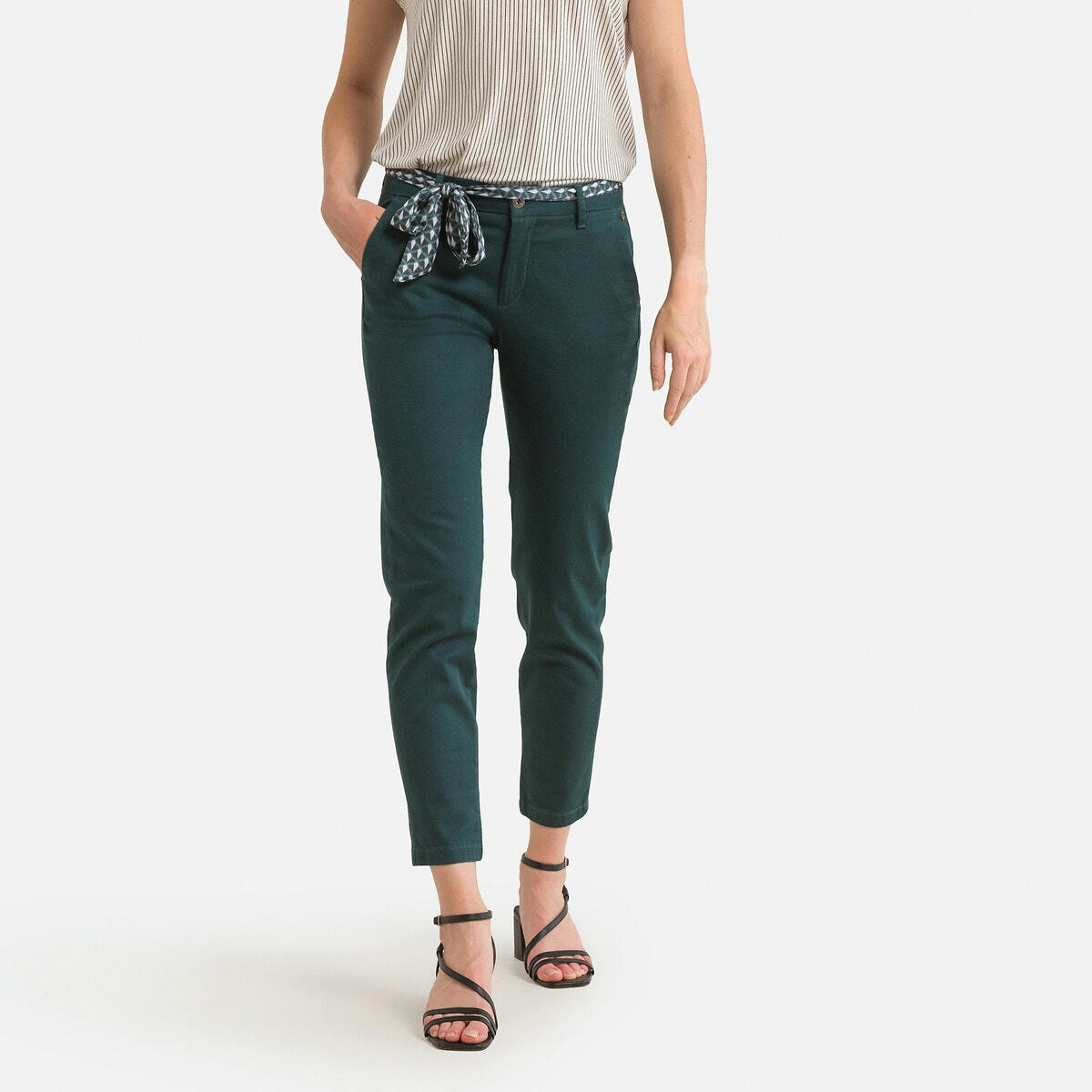 Pantalon chino Claudia Felicita