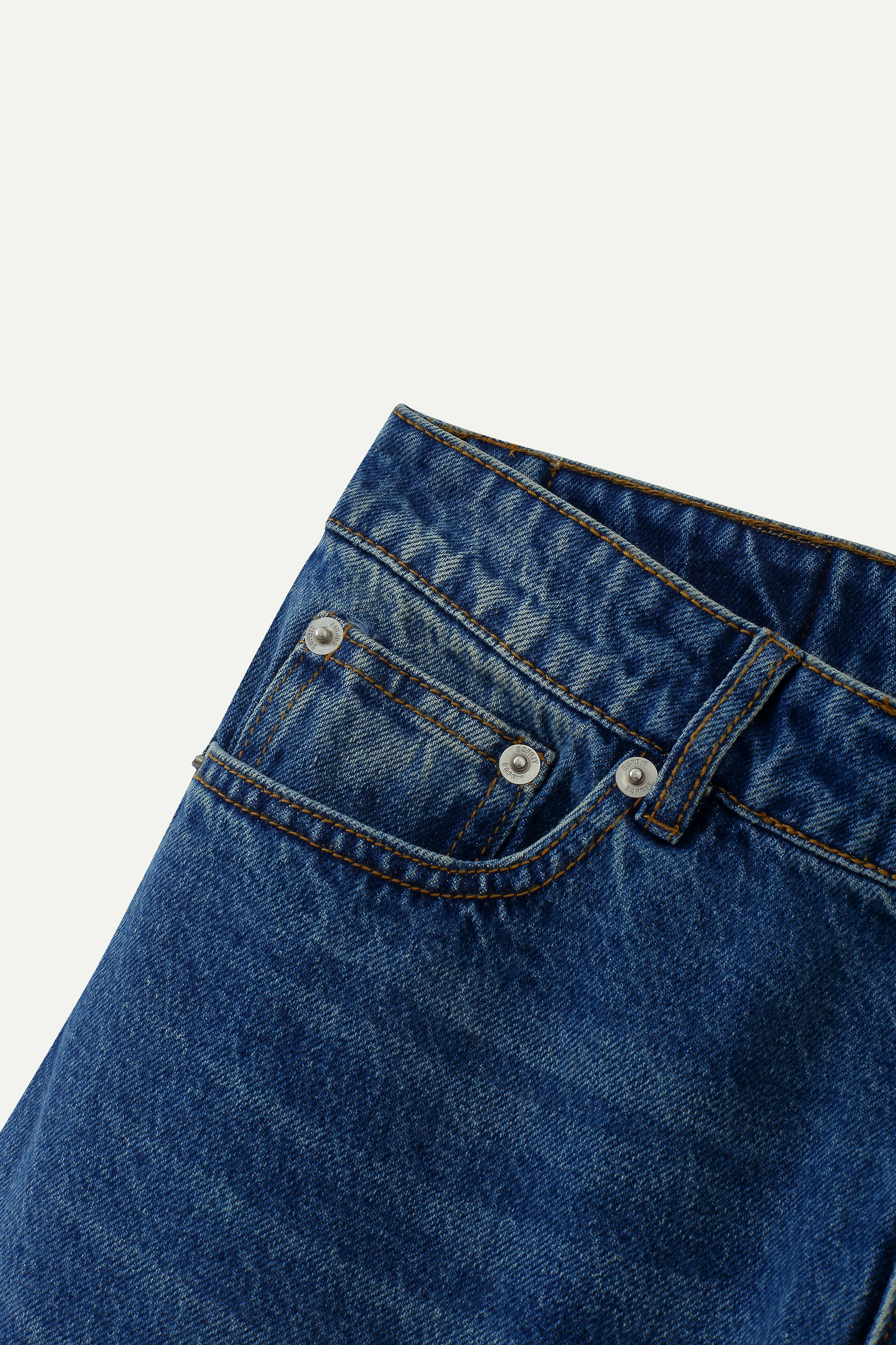 Flared Jeans