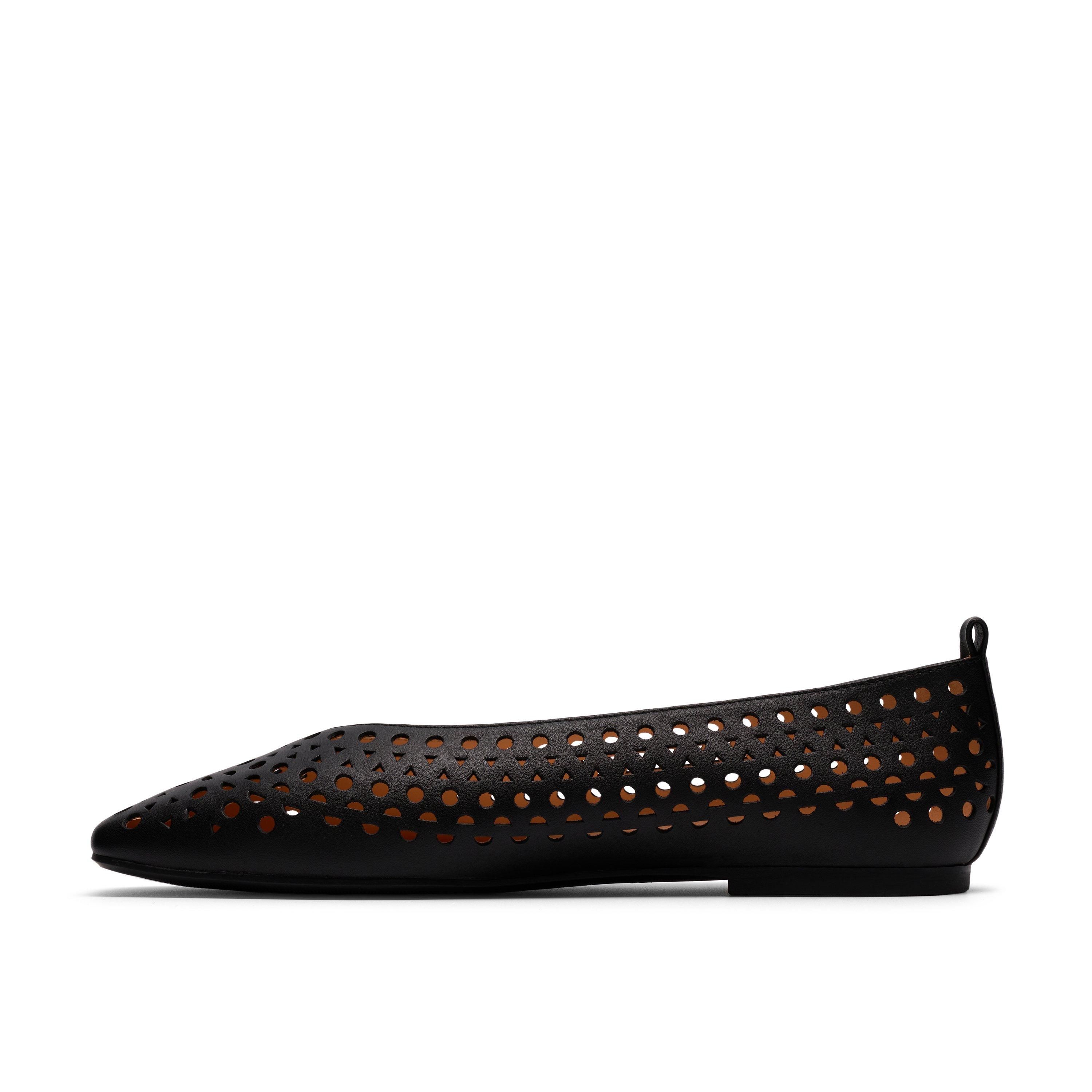 Clarks Befana Perf Black Leather Slip Ons,Ballet Pumps