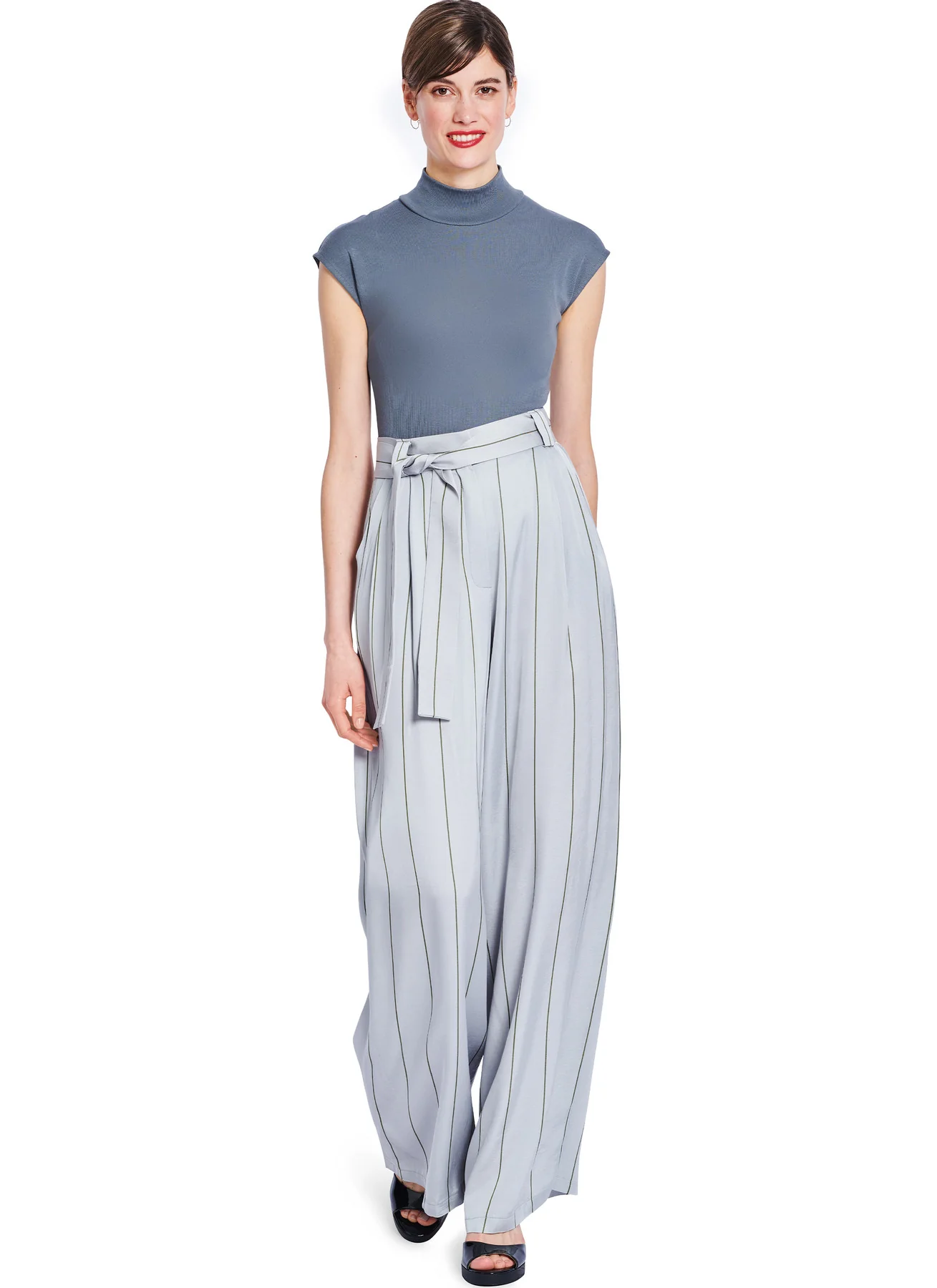 Burda Pattern 5718  Misses' Skirt Pants
