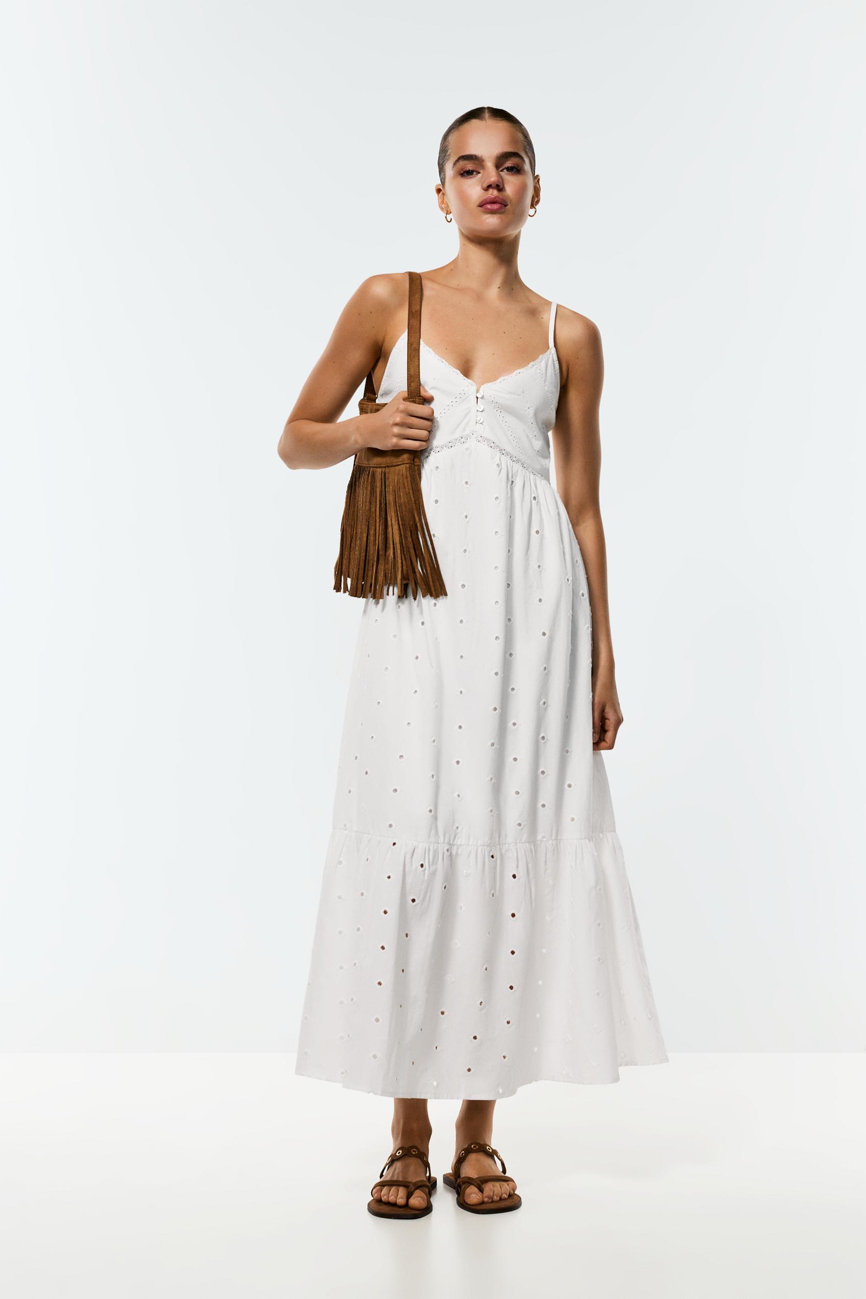 Vestido midi bordado suizo