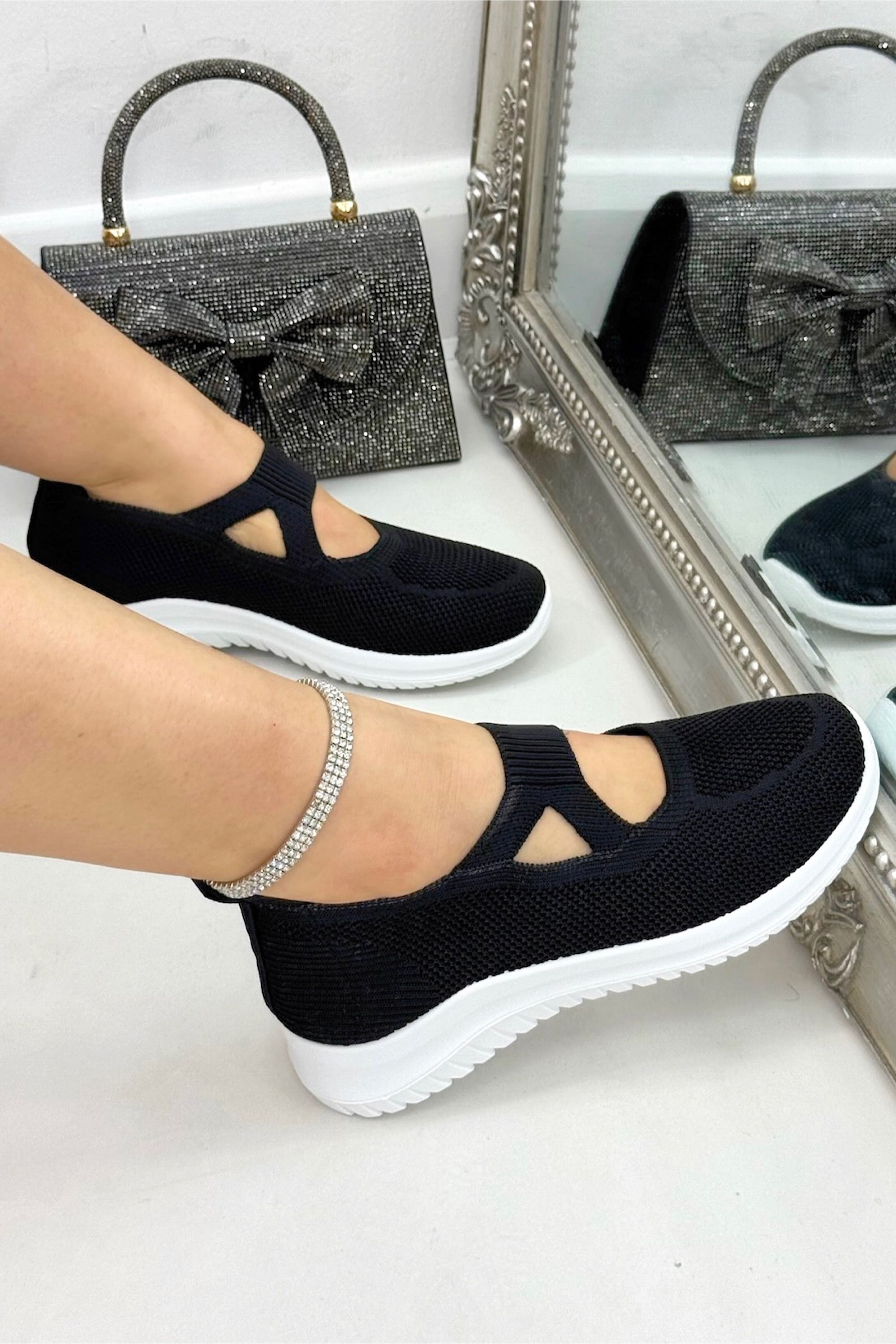 Love Lemonade Comfort Knit Elastic AirWeave Trainers