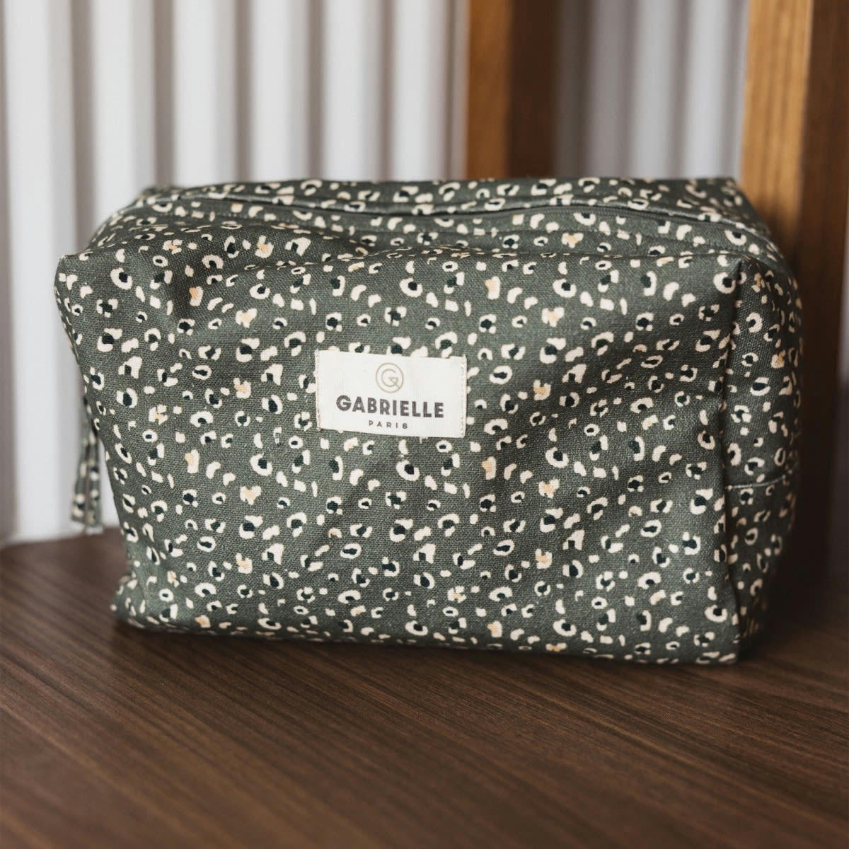 HÔTEL PARTICULIER - Trousse de toilette en toile de coton imprimé léopard kaki