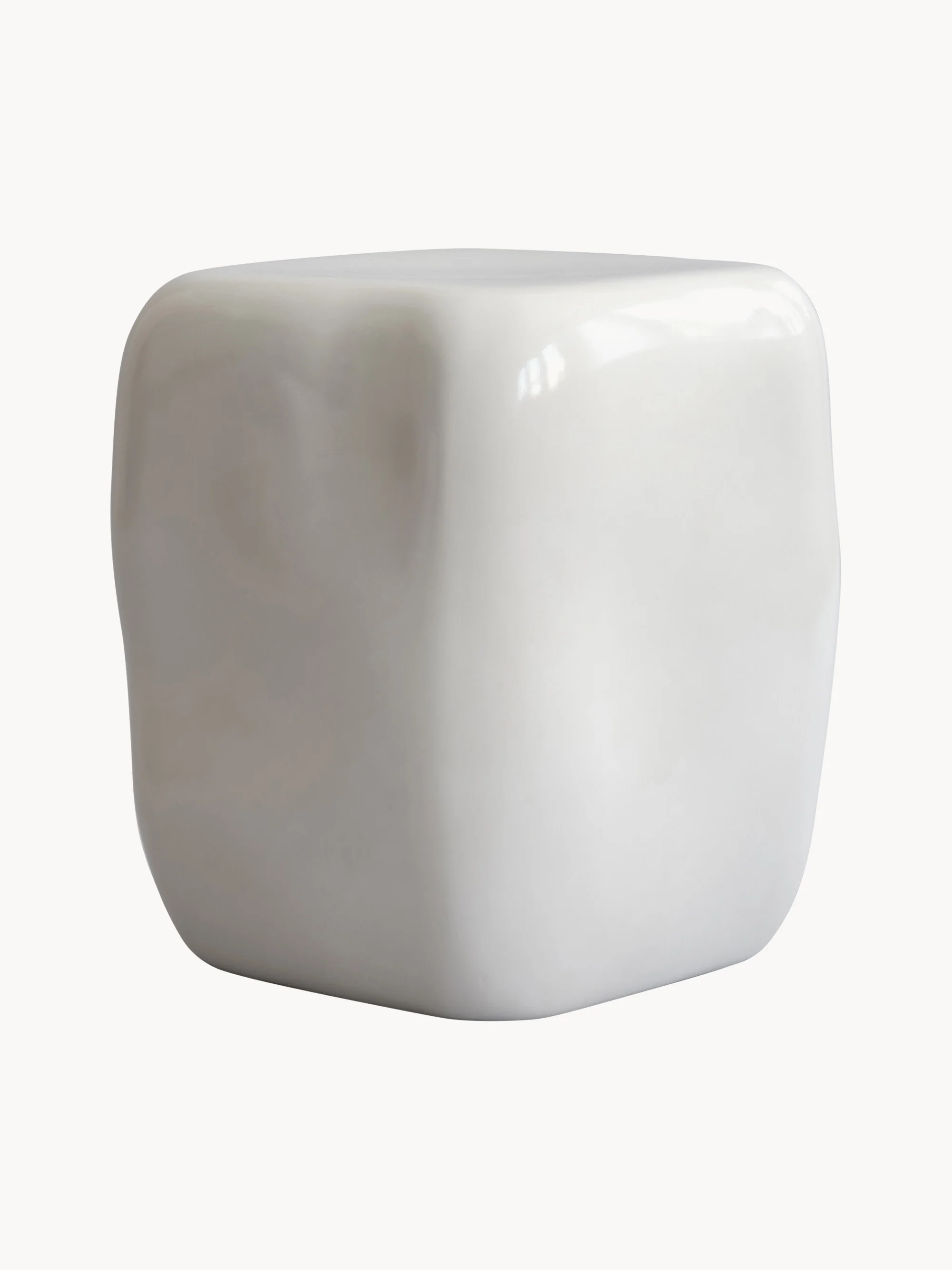 Handgefertigter Couchtisch Ishi
