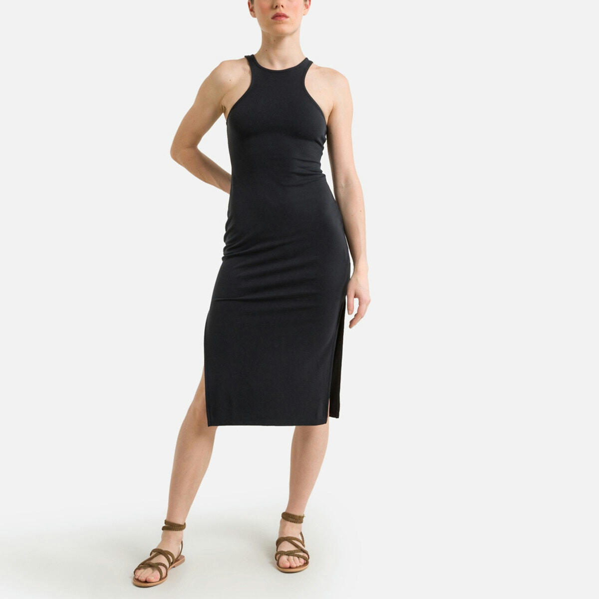 Robe longue moulante sans manches
