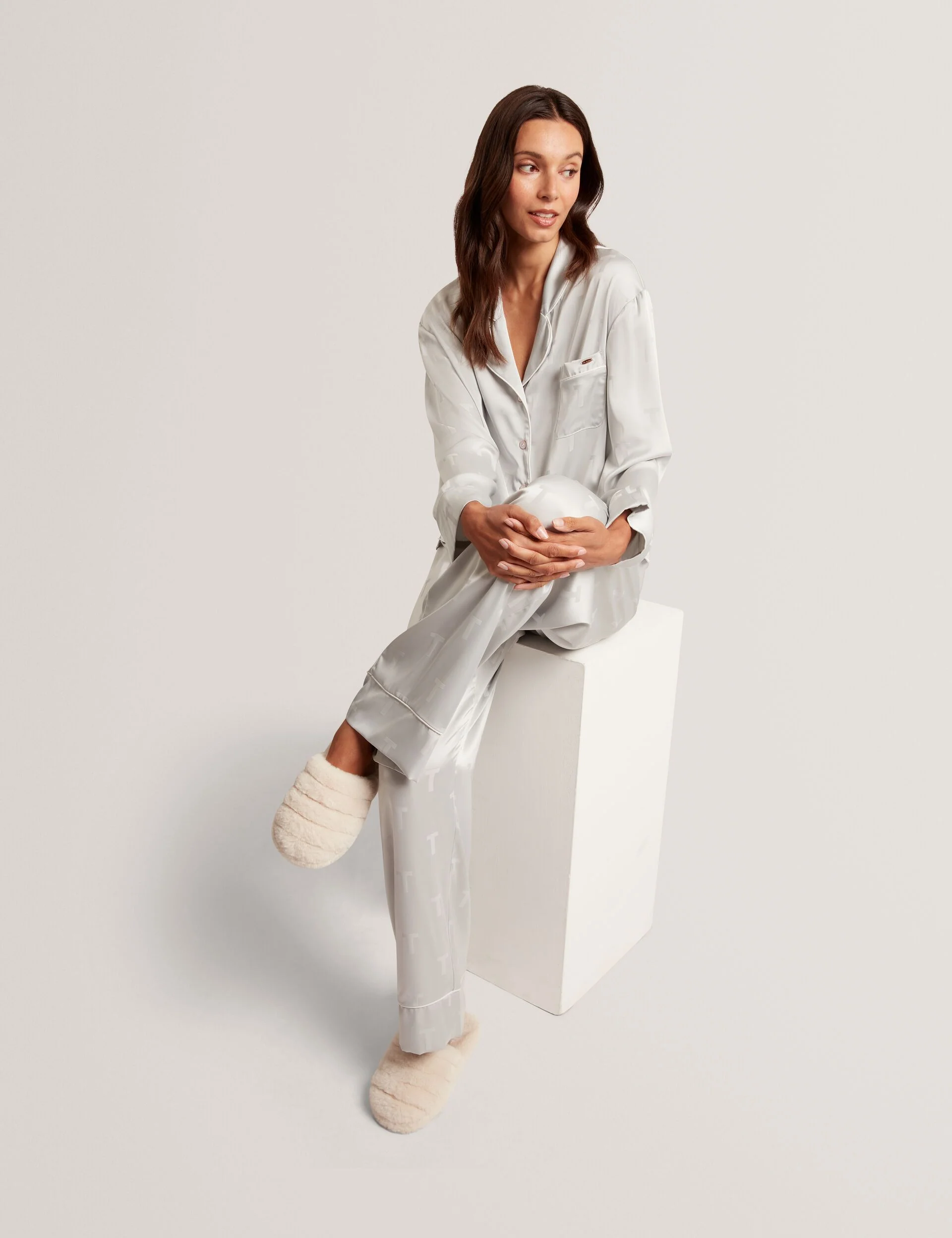 LOPSEY | IVORY
