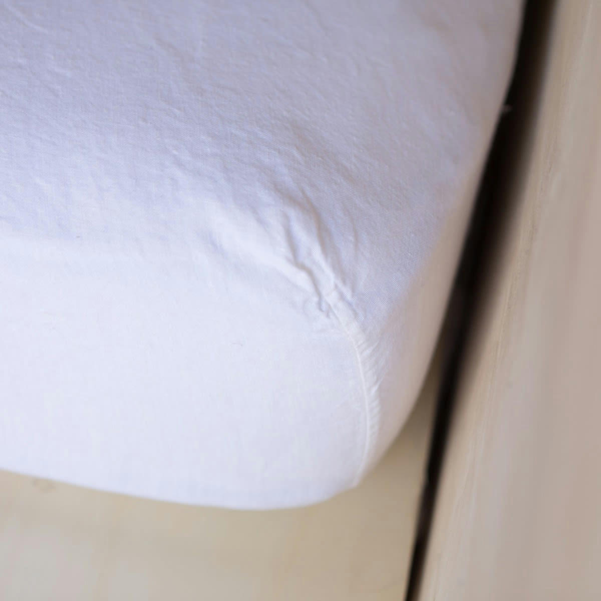 LES ESSENTIELS - Drap-housse en lin lavé blanc 160x200