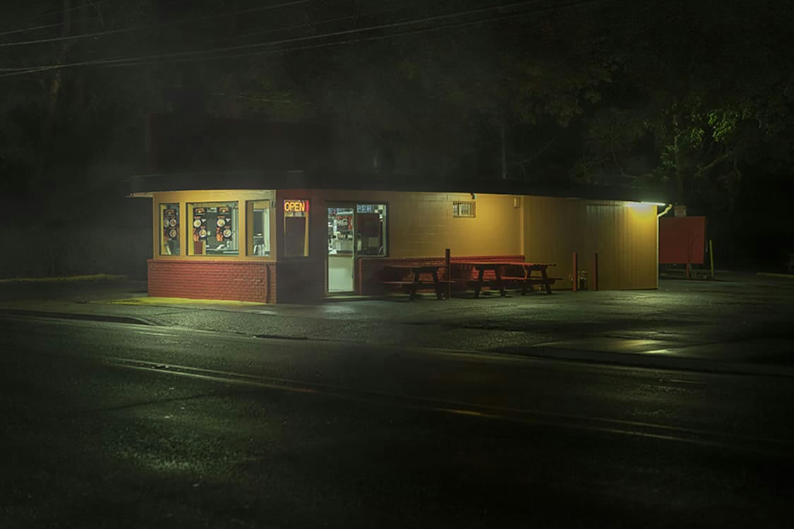 FAST-FOOD AT SALEM - Photographie d'art de Romain Farge 30x45 cm sur plexi