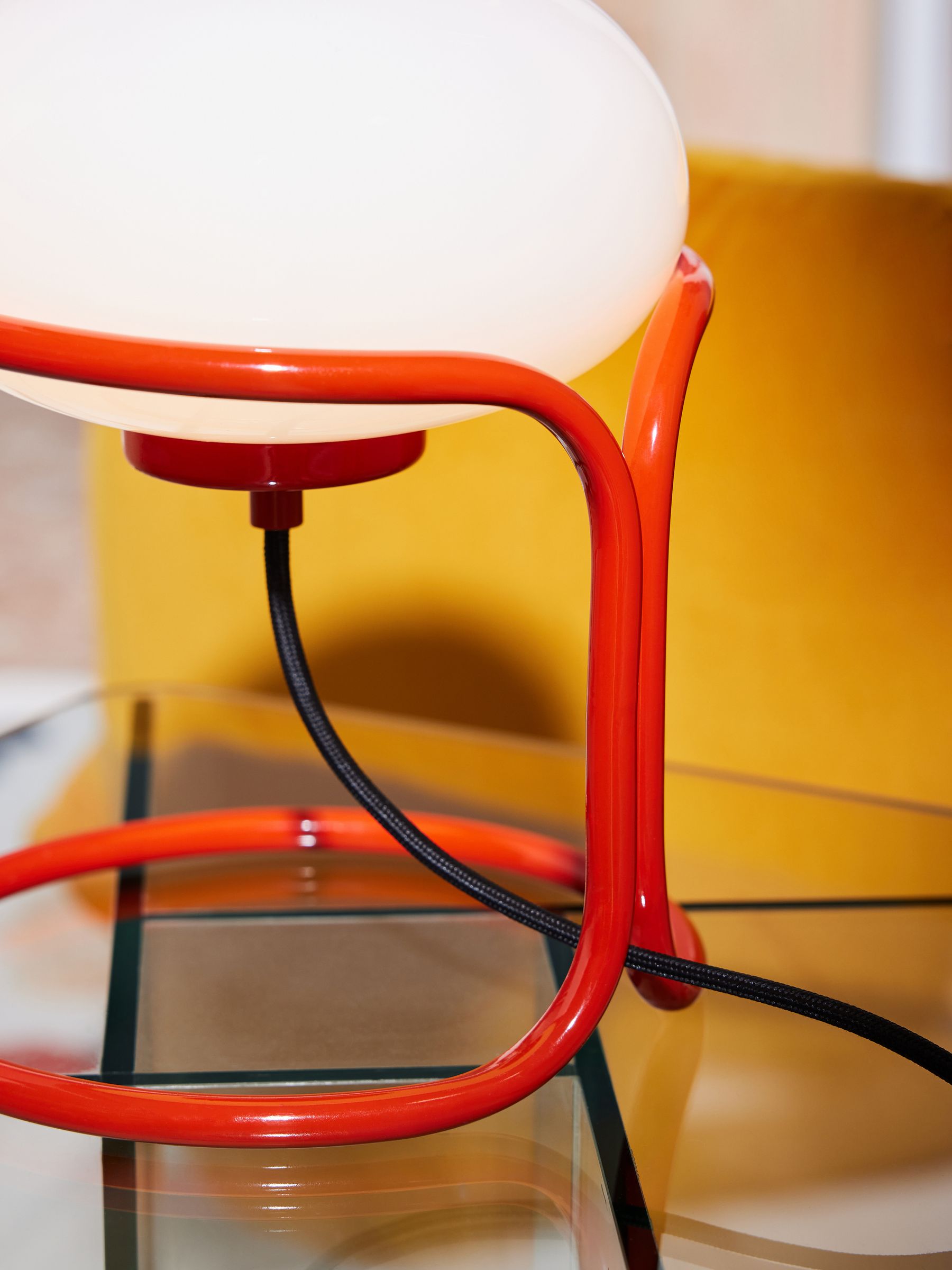 Piper Table Lamp in Red