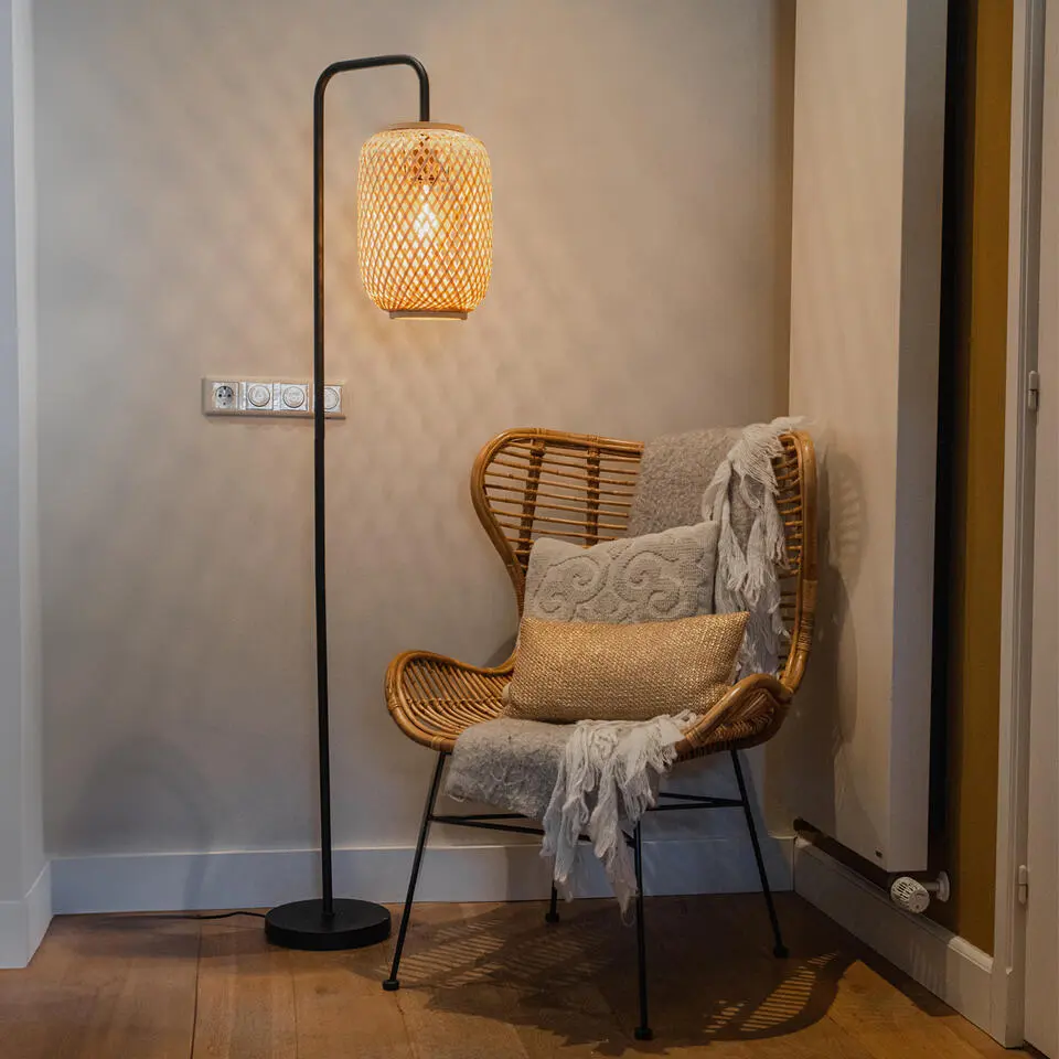 Qazqa vloerlamp yvonne beige e27
