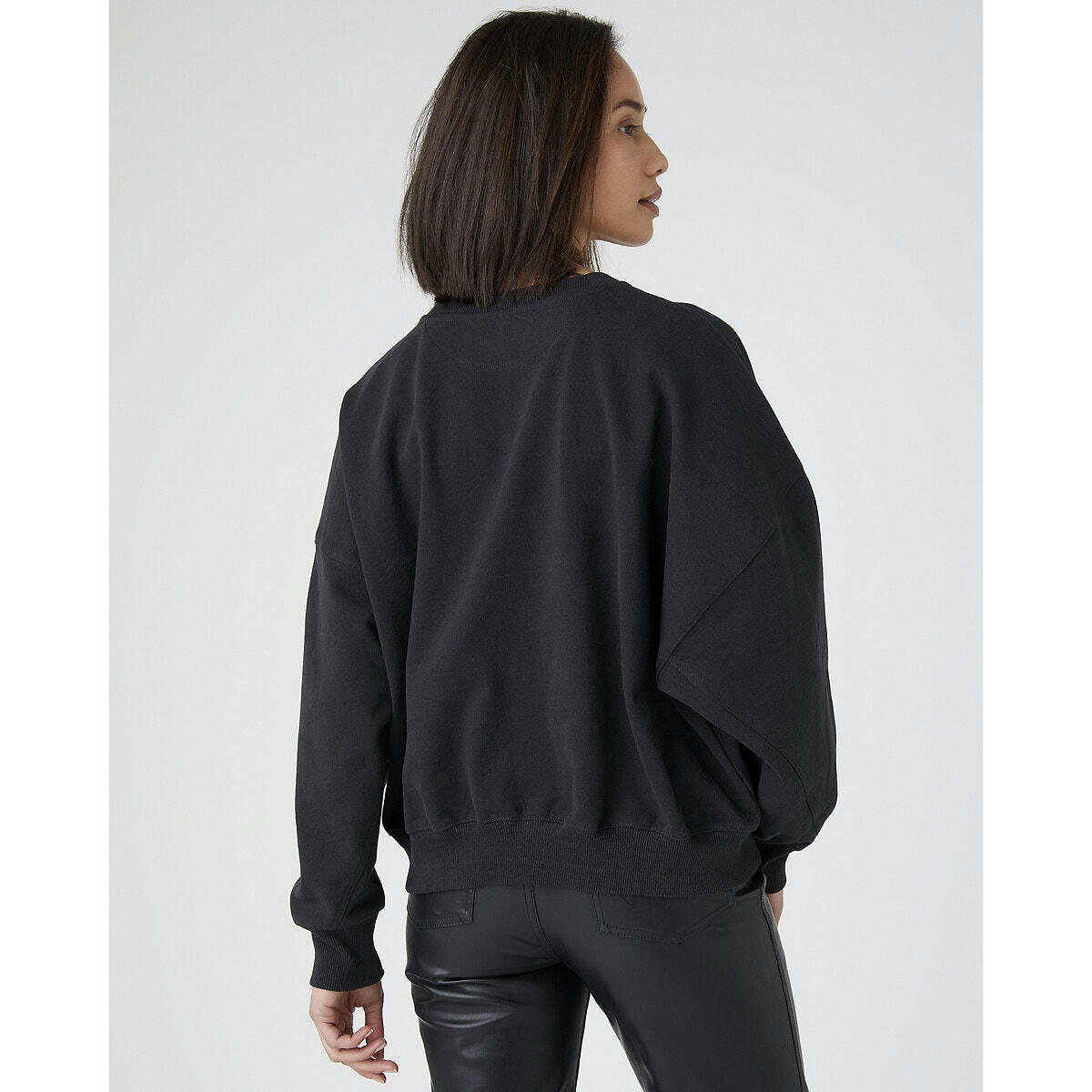Sweat manches longues, motif devant