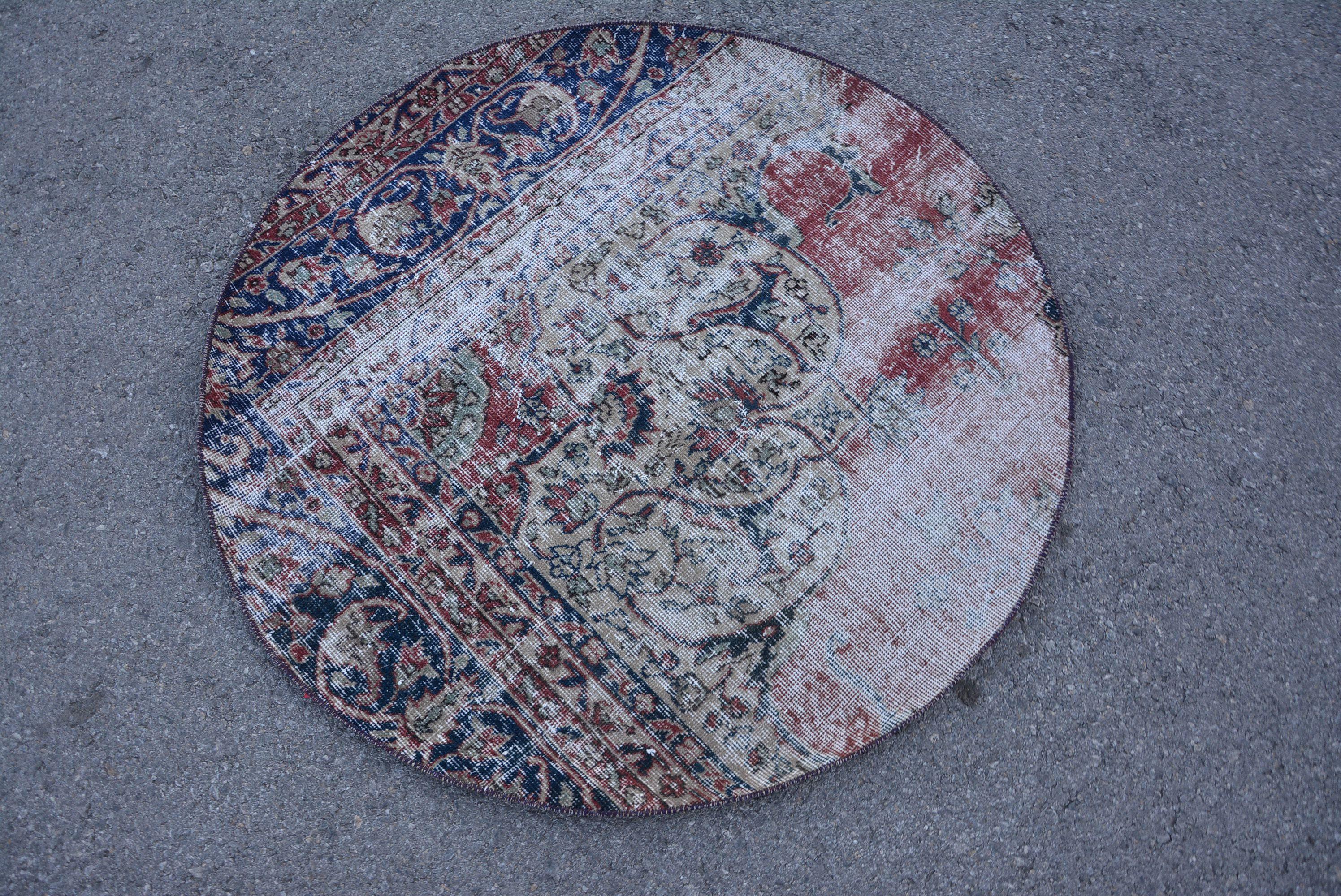 Vintage Round Rug 3.6x3.6 ft, Red Check Turkish Wool Rug