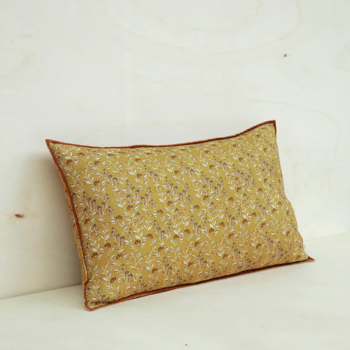 MAINTENANT - Housse de coussin en lin imprimé fleuri jaune 40x65