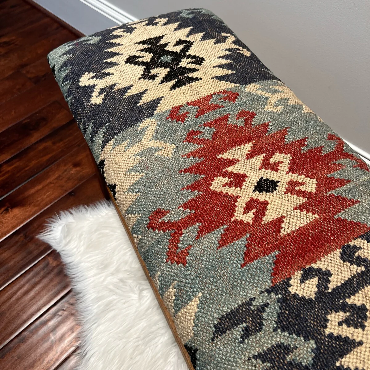 HERAT ORIENTAL Handmade Kilim Upholstered Bench with Drawers - 14 x 19 x 47