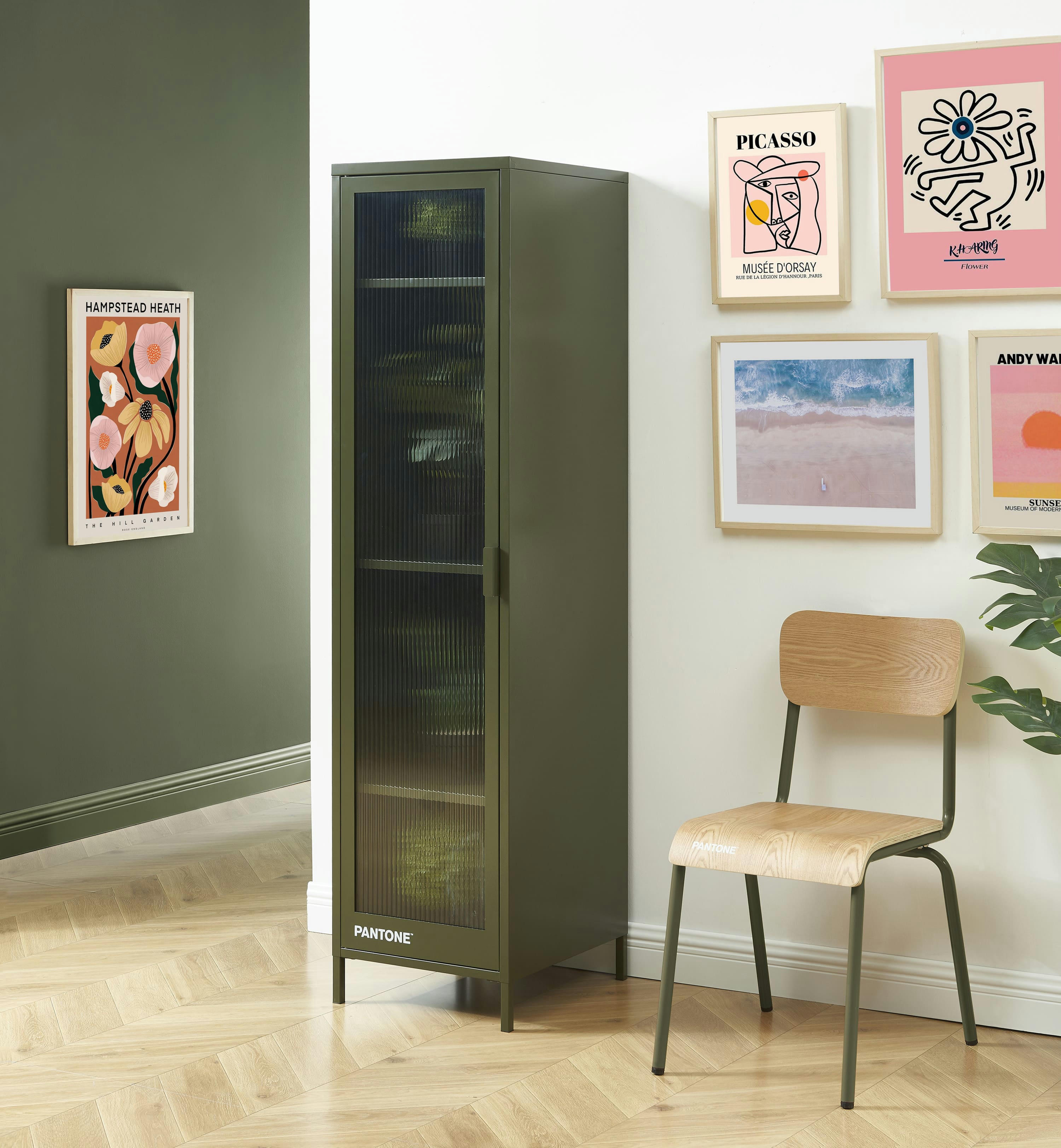 PANTONE - Vestiaire  vert olive foncé porte en verre cannelé