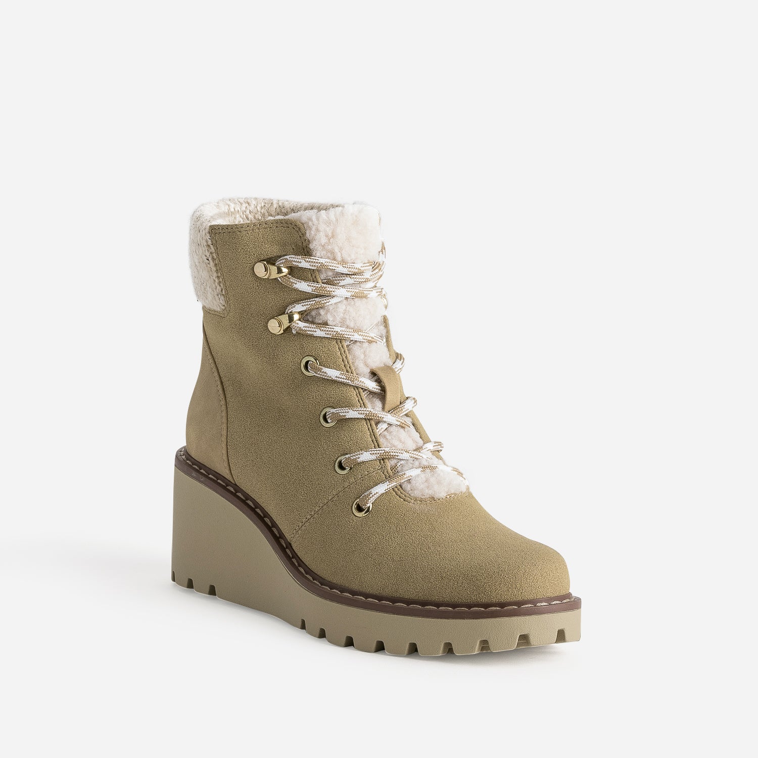 Boots compensés beige esprit montagne