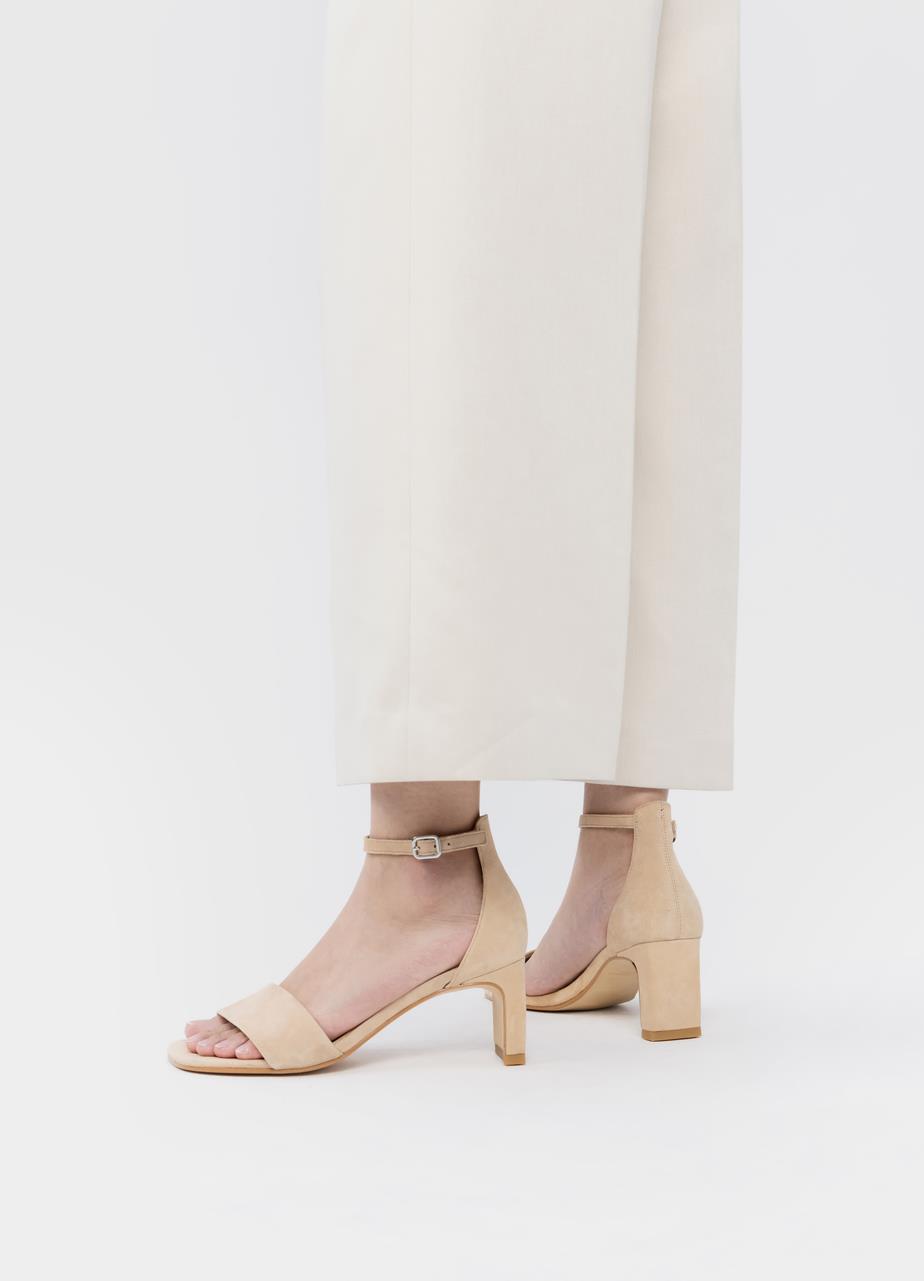 Luisa Sandals