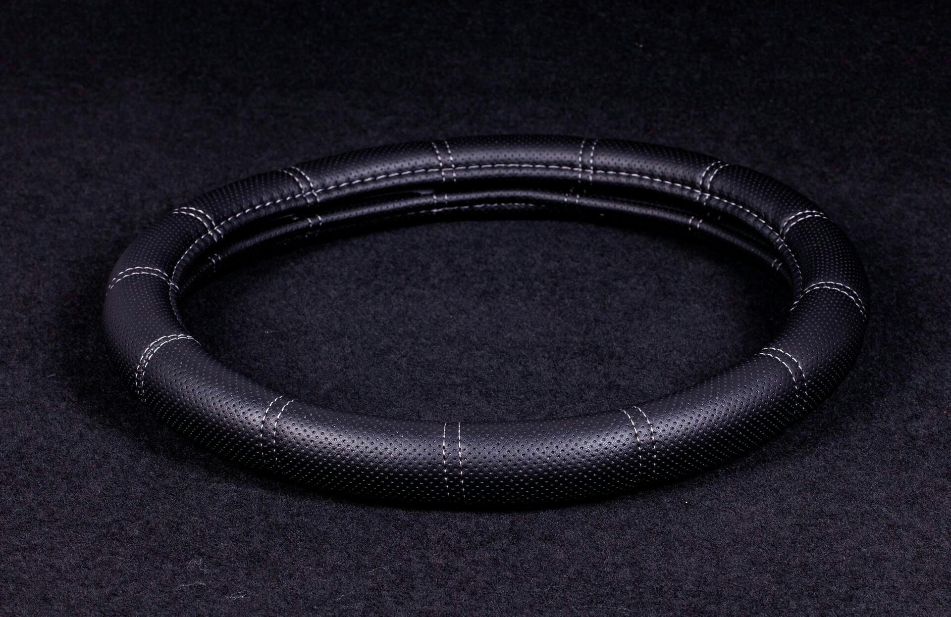 AutoTrends Comfort Grip Steering Wheel Cover, Black