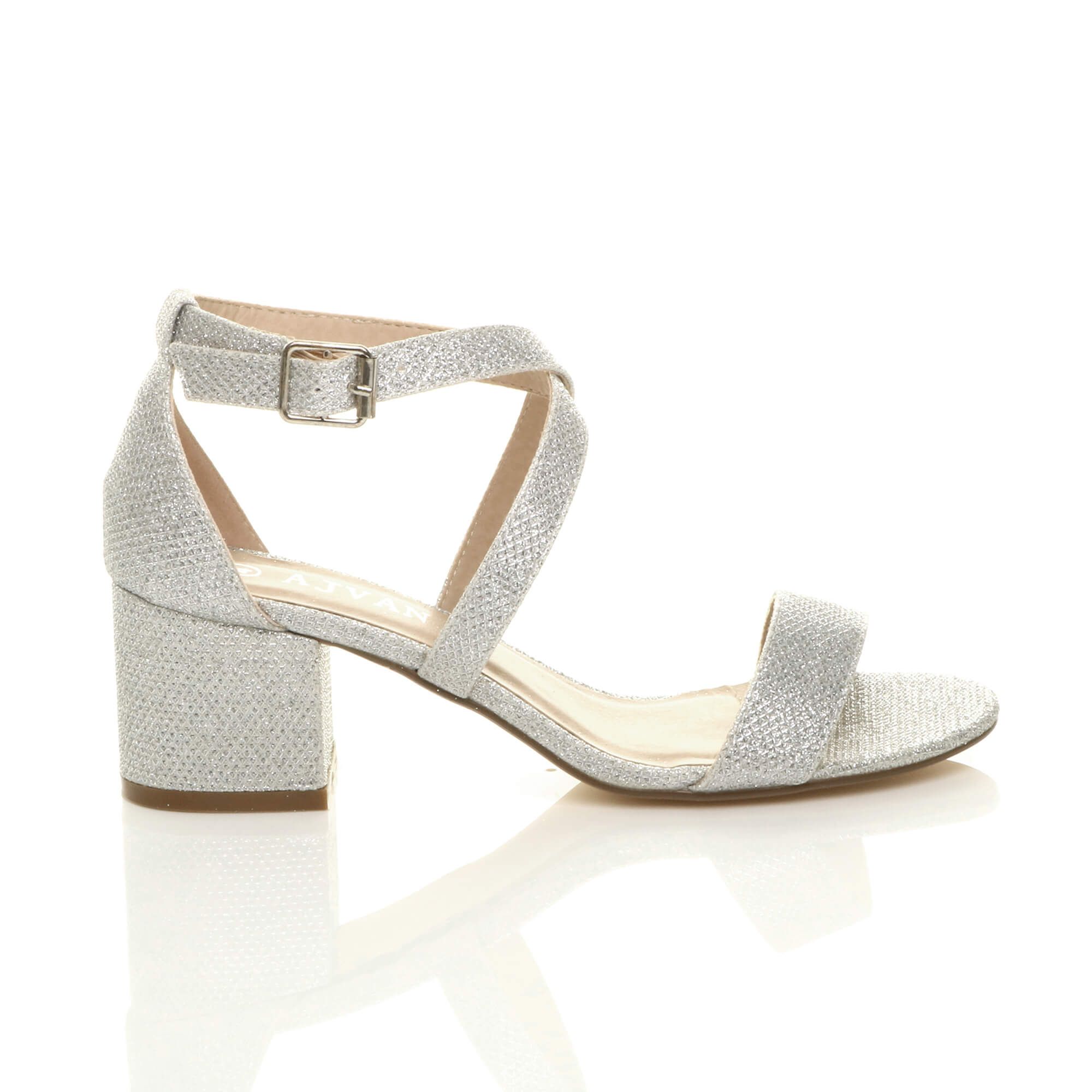 AJVANI Mid Block Heel Crossed Straps Sandals