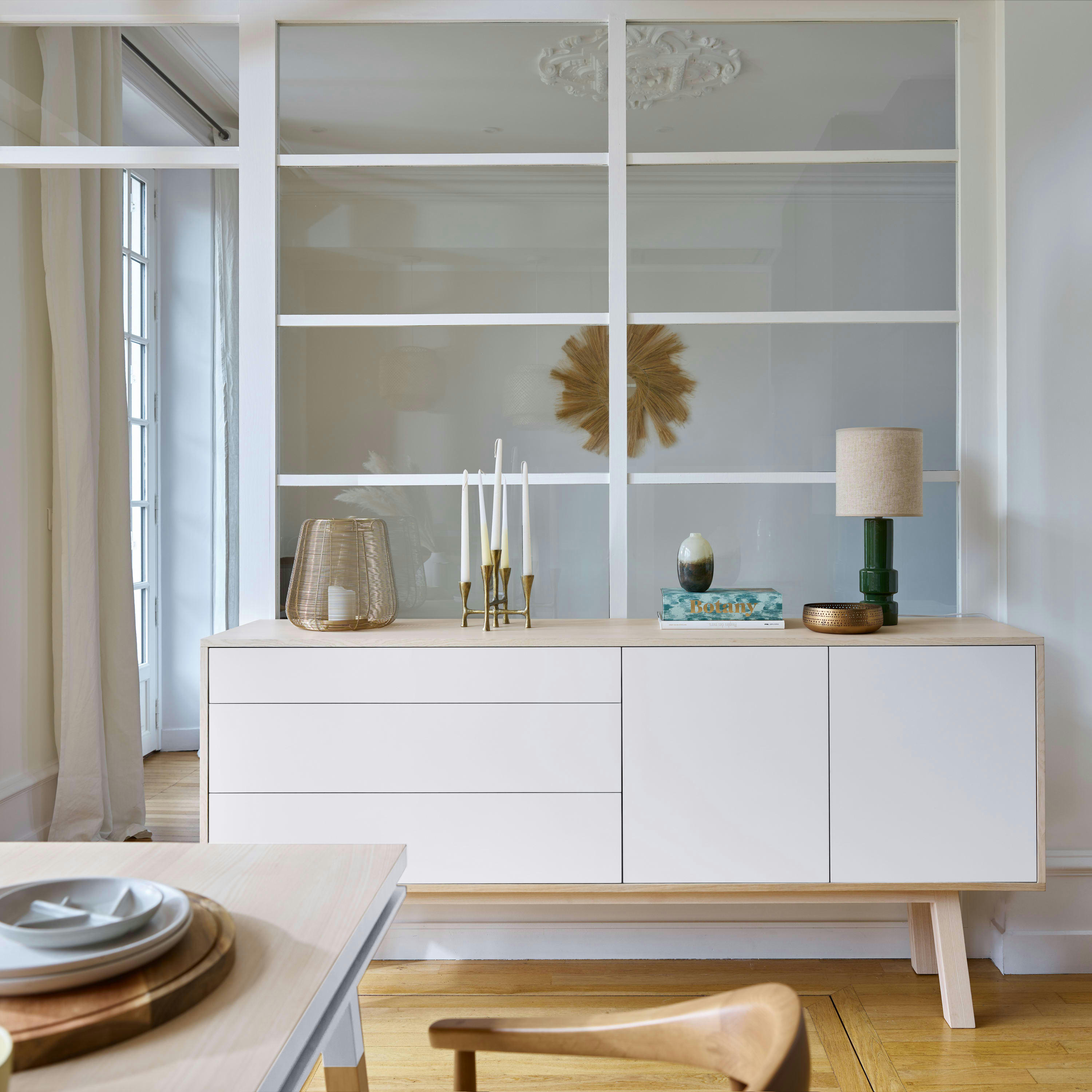 KUBE - Buffet en frêne 2 portes+3 tiroirs 180 cm, hauteur 94 cm