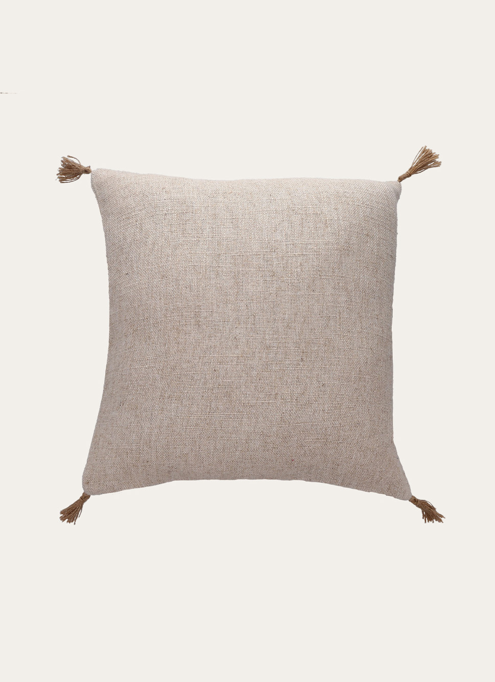 HOUSSE DE COUSSIN AVEC POMPONS ÉCRU