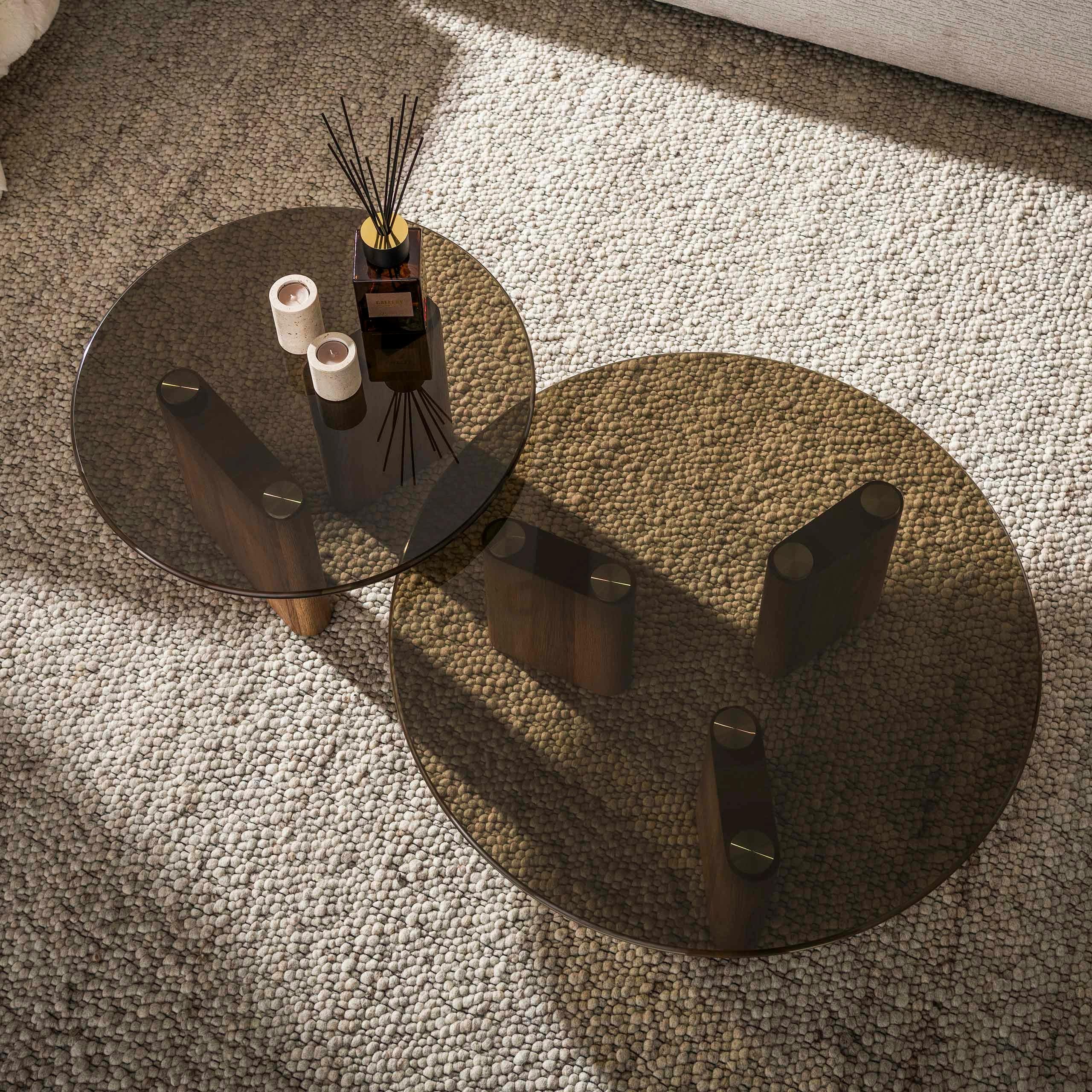 Table basse gigogne ronde en verre fumé (lot de 2) MILOS