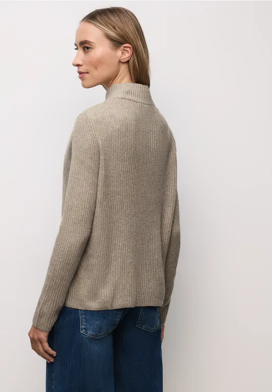 Softer Strukturpullover