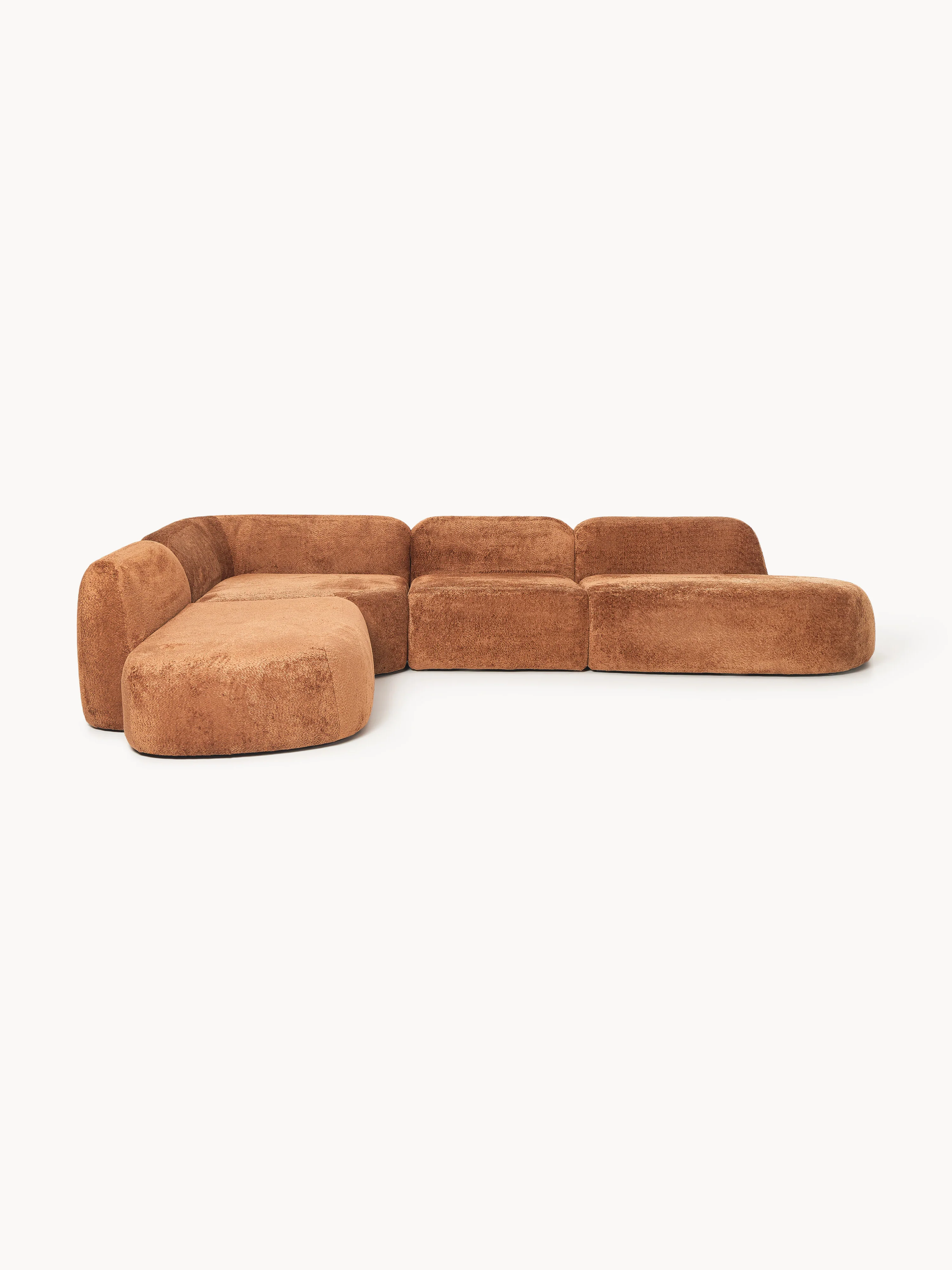 Modulares XL-Ecksofa Wolke (4-Sitzer) aus Teddy-Bouclé mit Chaiselongue-Enden