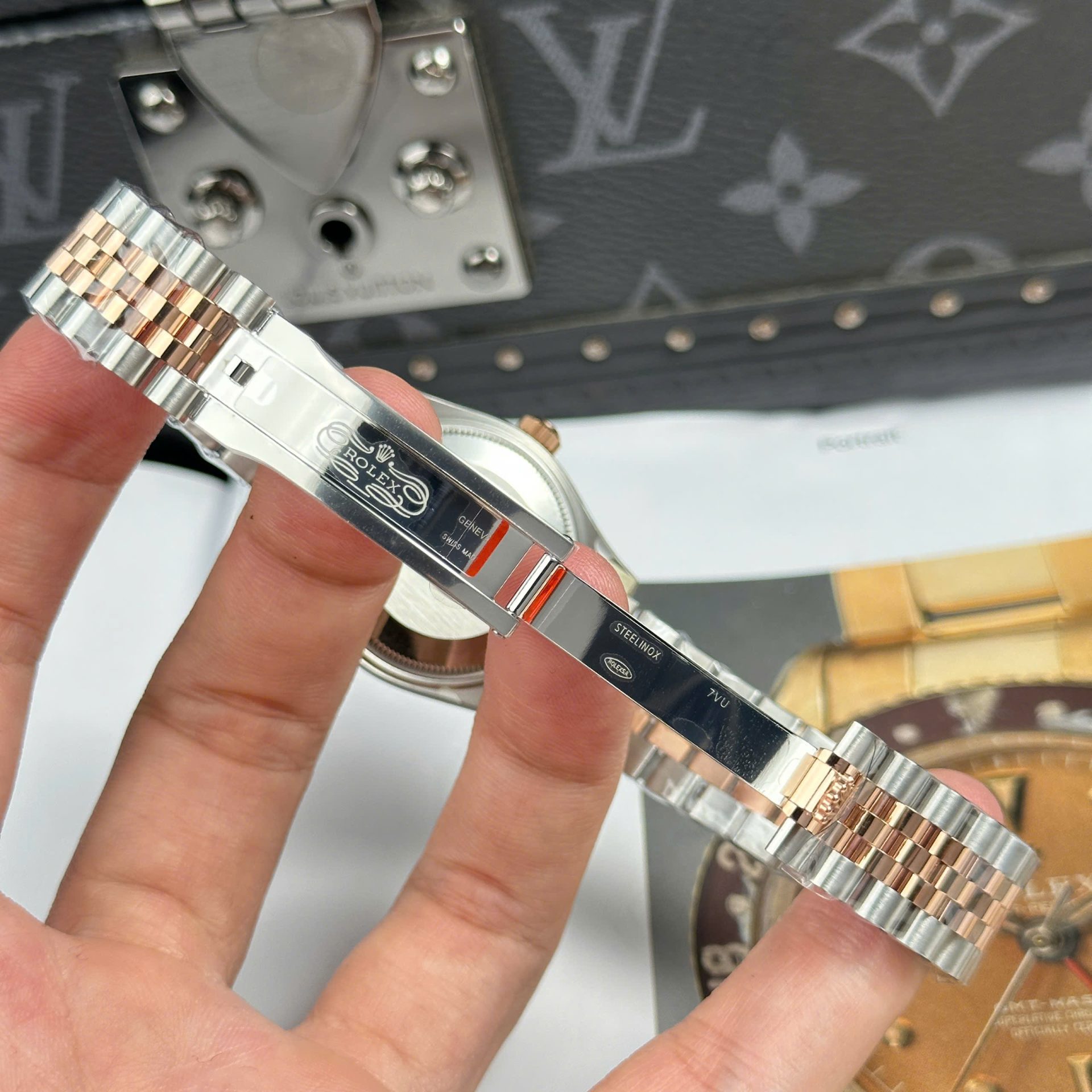 Rolex Datejust SS/RG Plated Pink Dial CZ Diamonds 31mm Jub AAA Replica