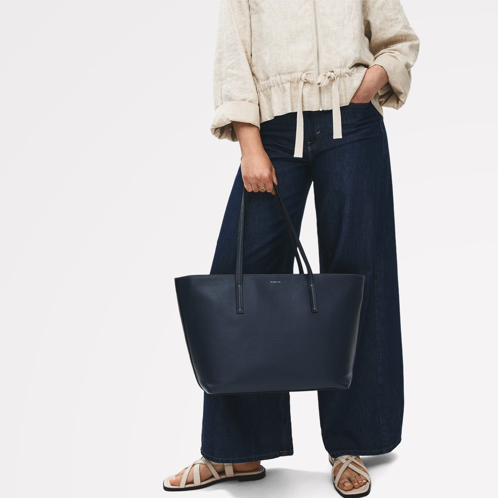 Dukes Place - Large Ziptop Tote