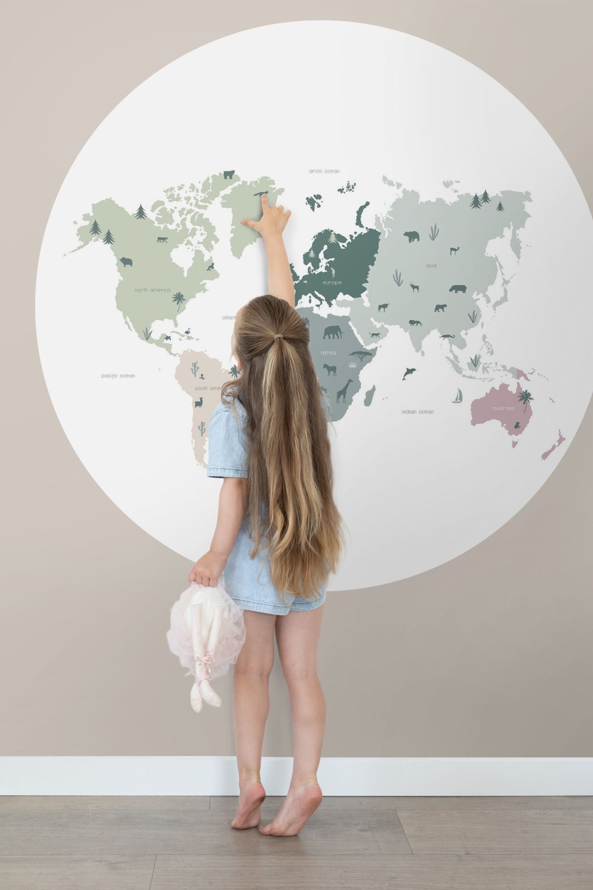ESTAhome zelfklevende behangcirkel wereldkaart voor kinderen blauw Ø 140 cm 159010