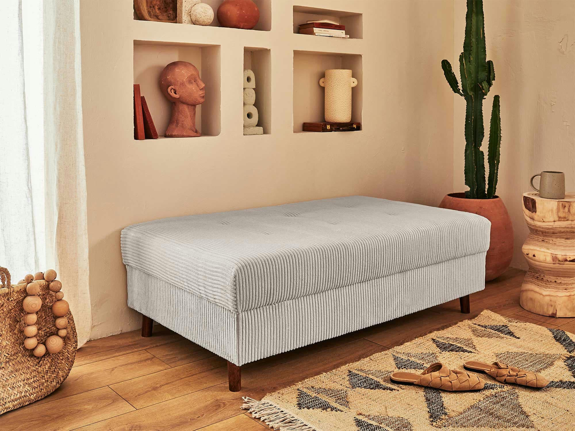 RUNE - Pouf en velours côtelé gris clair