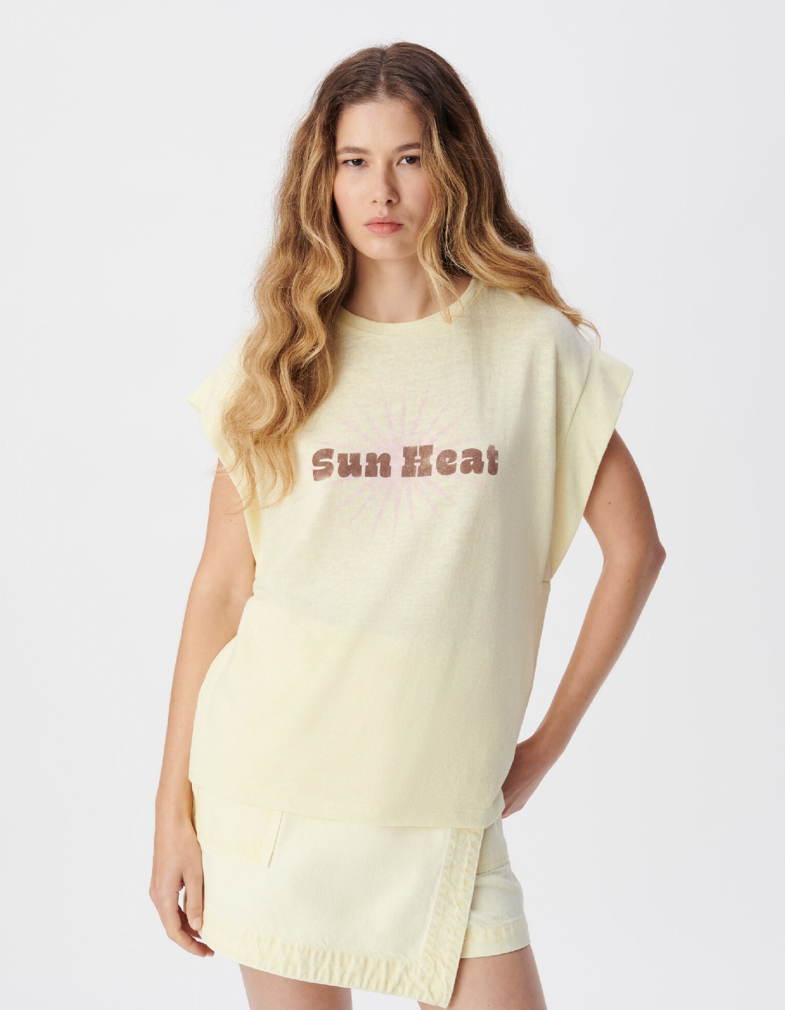 Tee-shirt manches courtes jaune message et soleil Femme