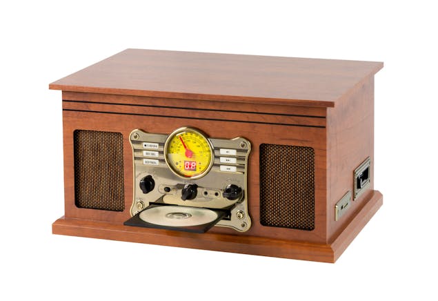 Vinyl, Turntable, Wireless Streaming CD Player in 1 Retro Music Centre