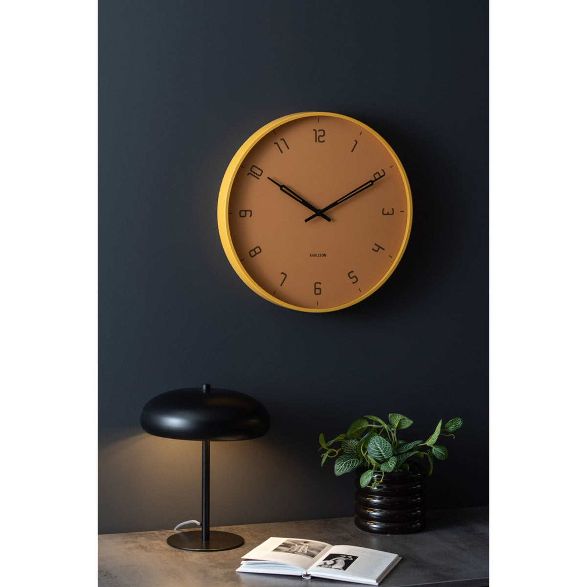 Karlsson wandklok Stark - geel - Ø40cm