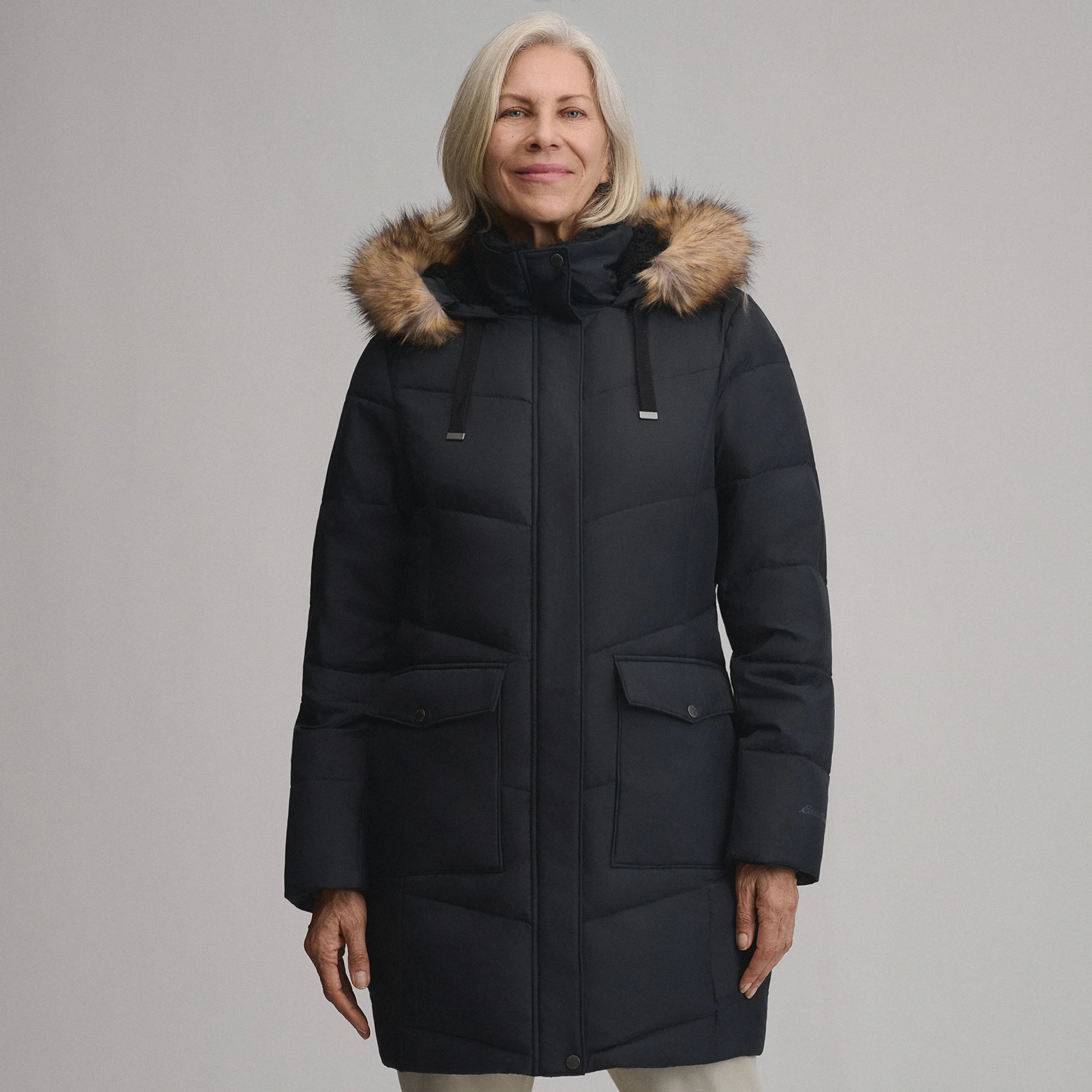 Women's Lodge Cascadian Down Hooded Parka