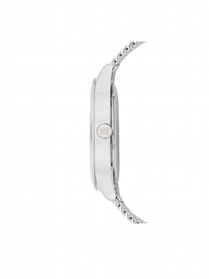 Men's watch with a mesh bracelet in silver color