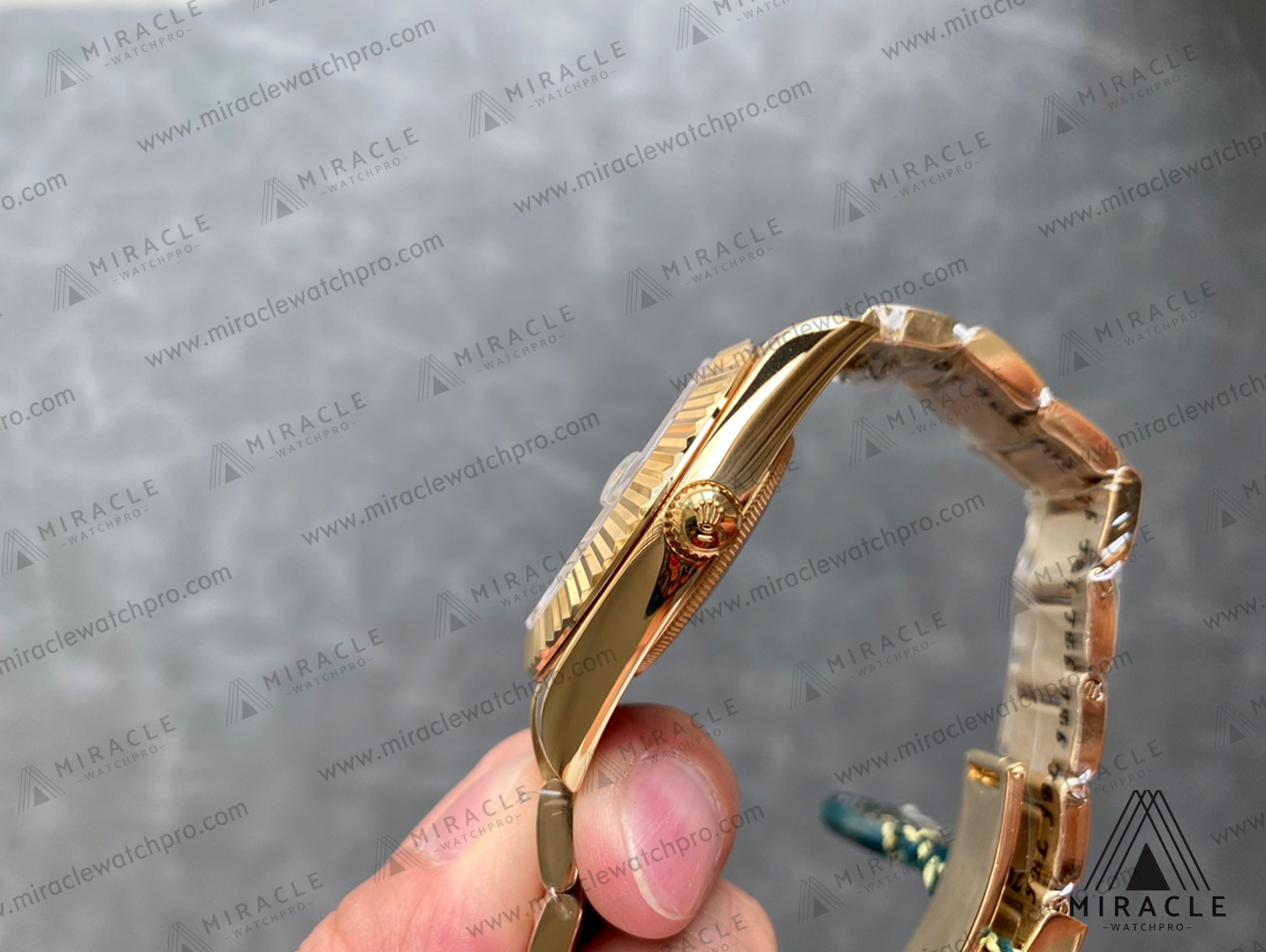 Replica Watch-ROLEX-Sky Dweller-REF.M326938-0004-ELITE CLONE-42MM