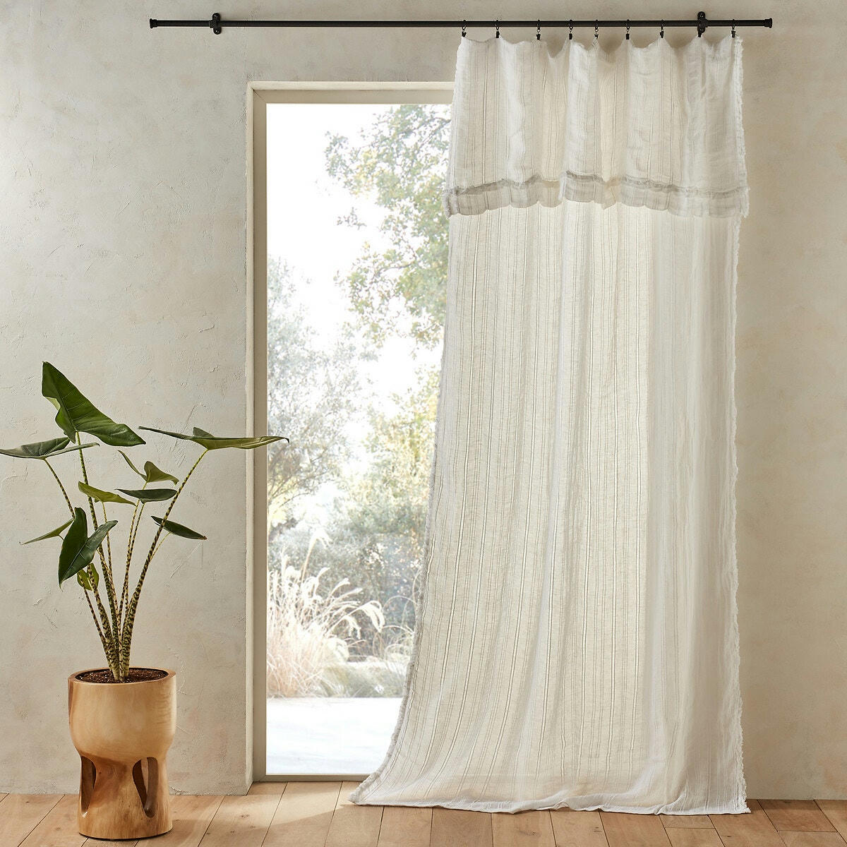 Voilage en lin et viscose, Plumaka