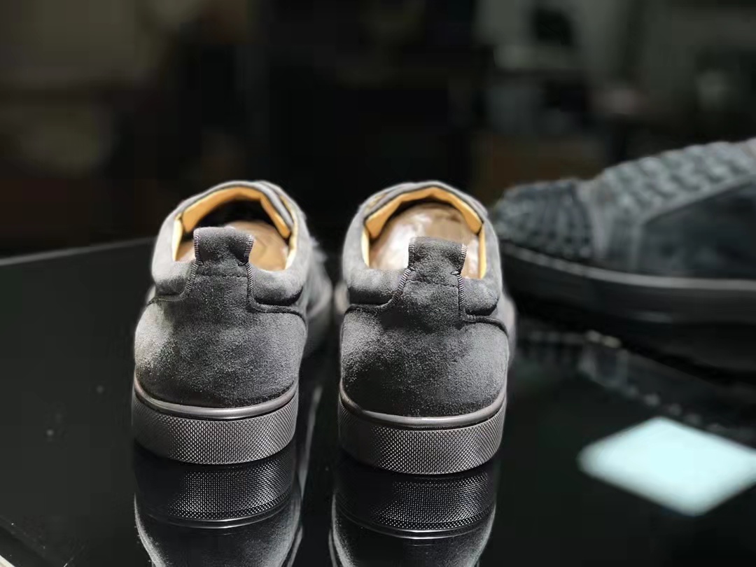 Christian Louboutin Louis Junior Spikes Orlato Low-Top Sneakers Gray