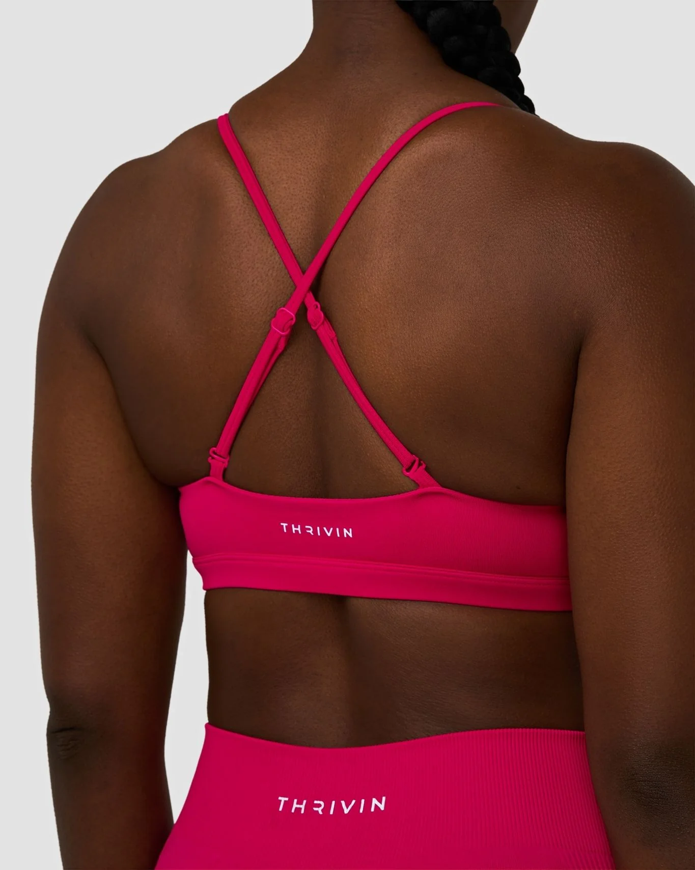 Elevate™ Sculpting Seamless Scoop Neck Bra | Strawberry