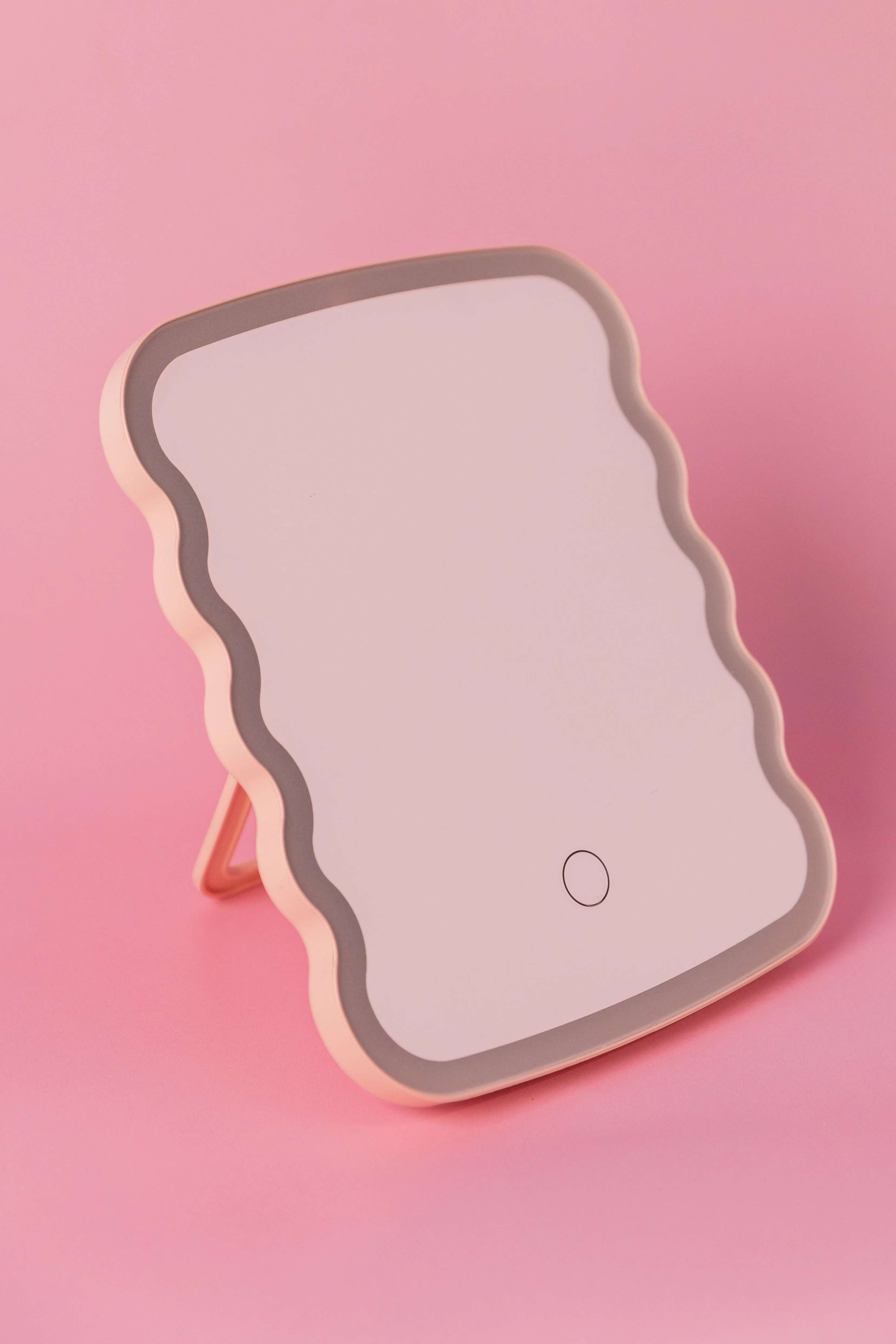 LED Wavy Travel Mirror in Pink
