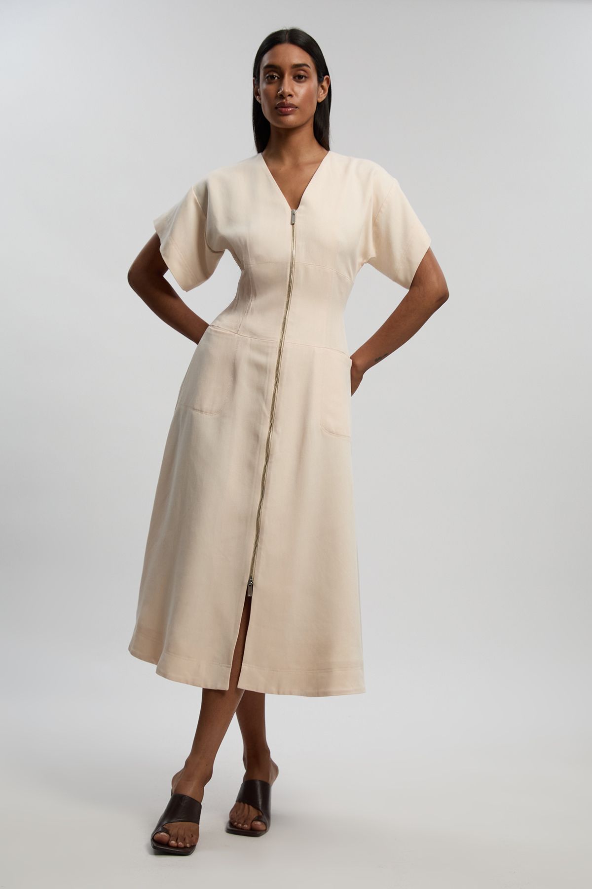 KarenMillen Tencel Blend Tailored V Neck Zip Detail Maxi Dress
