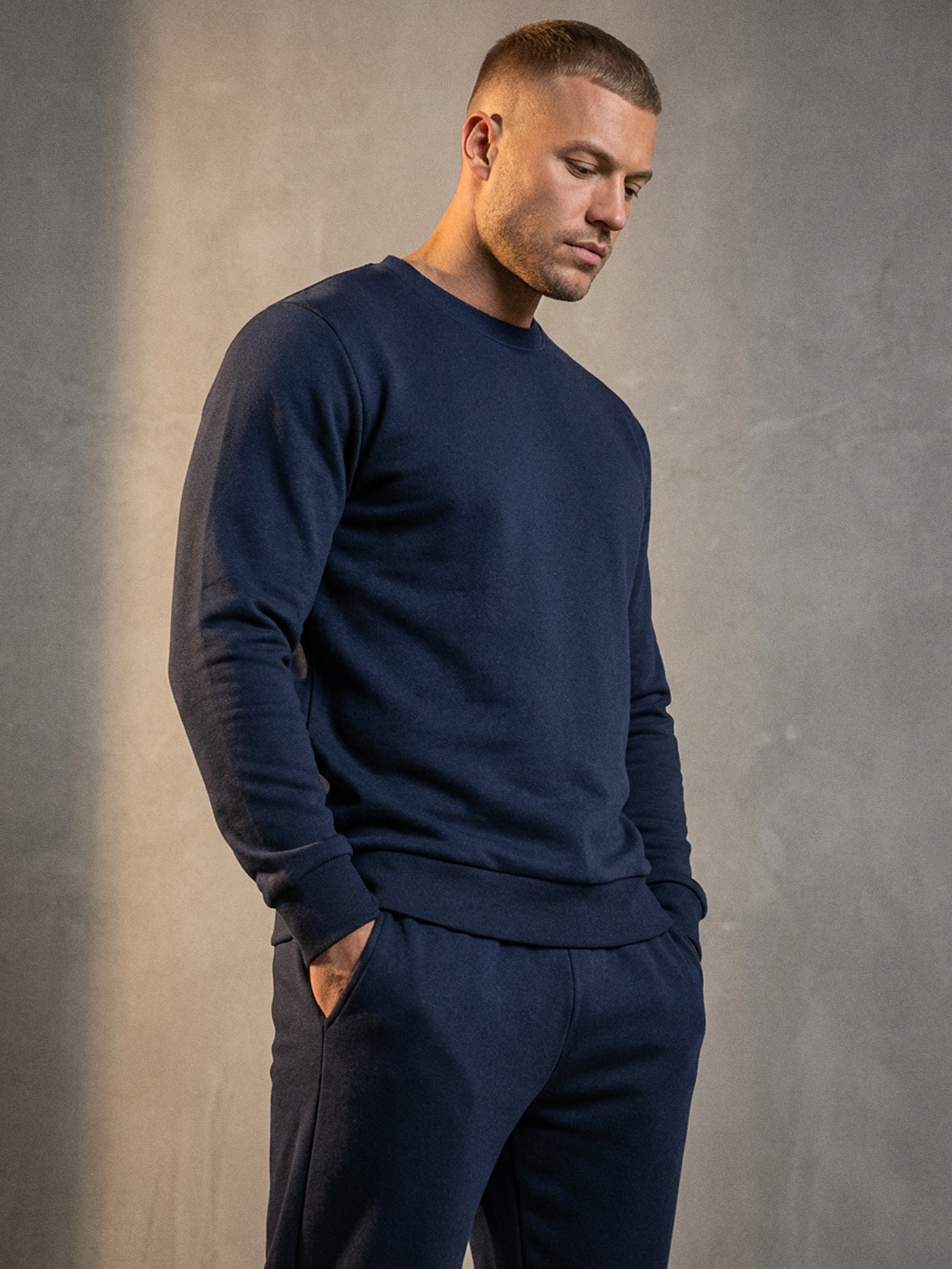Bluza crewneck z domieszką bawełny