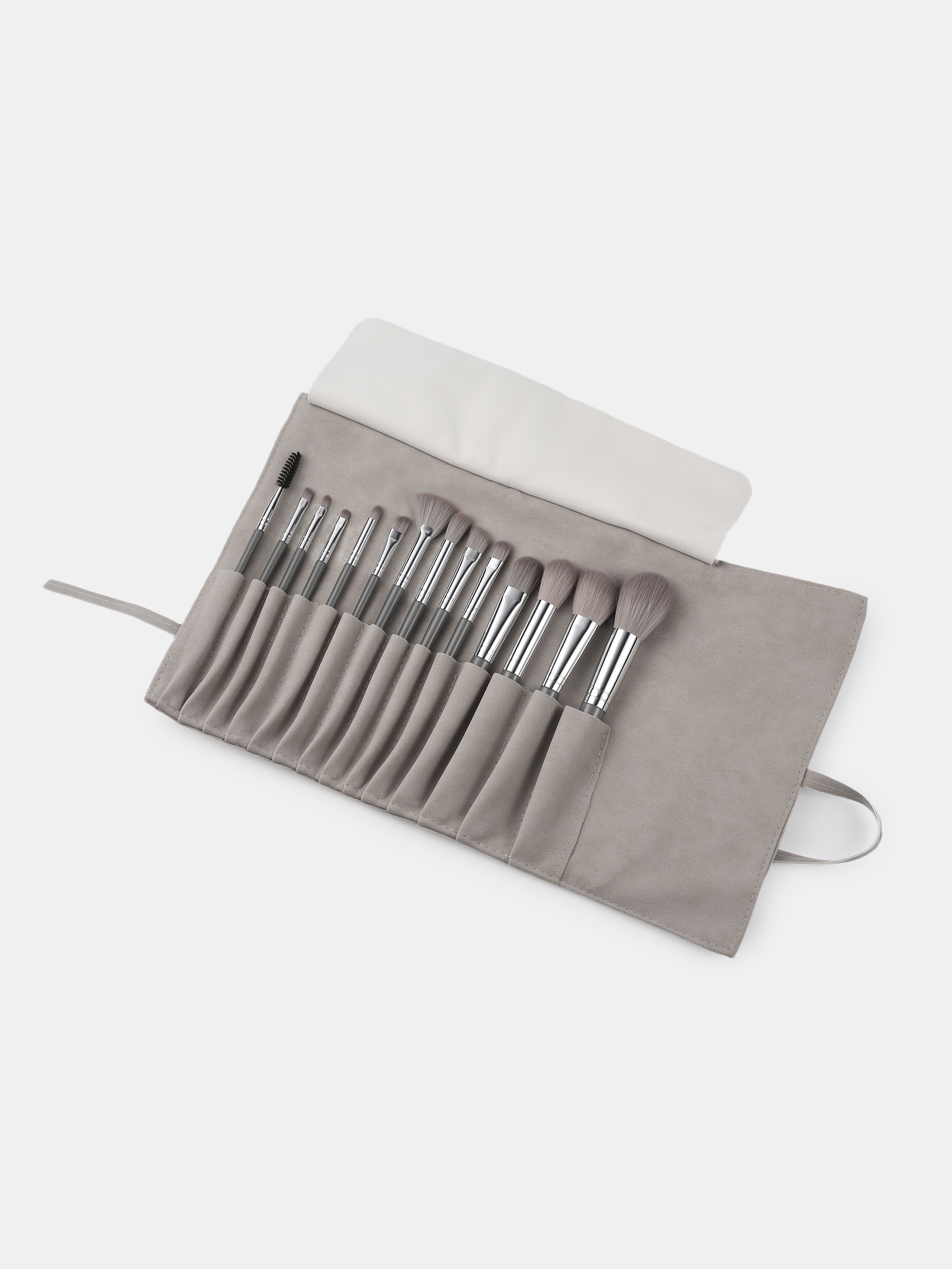 Zestaw pędzli do makijażu w etui 14 pack