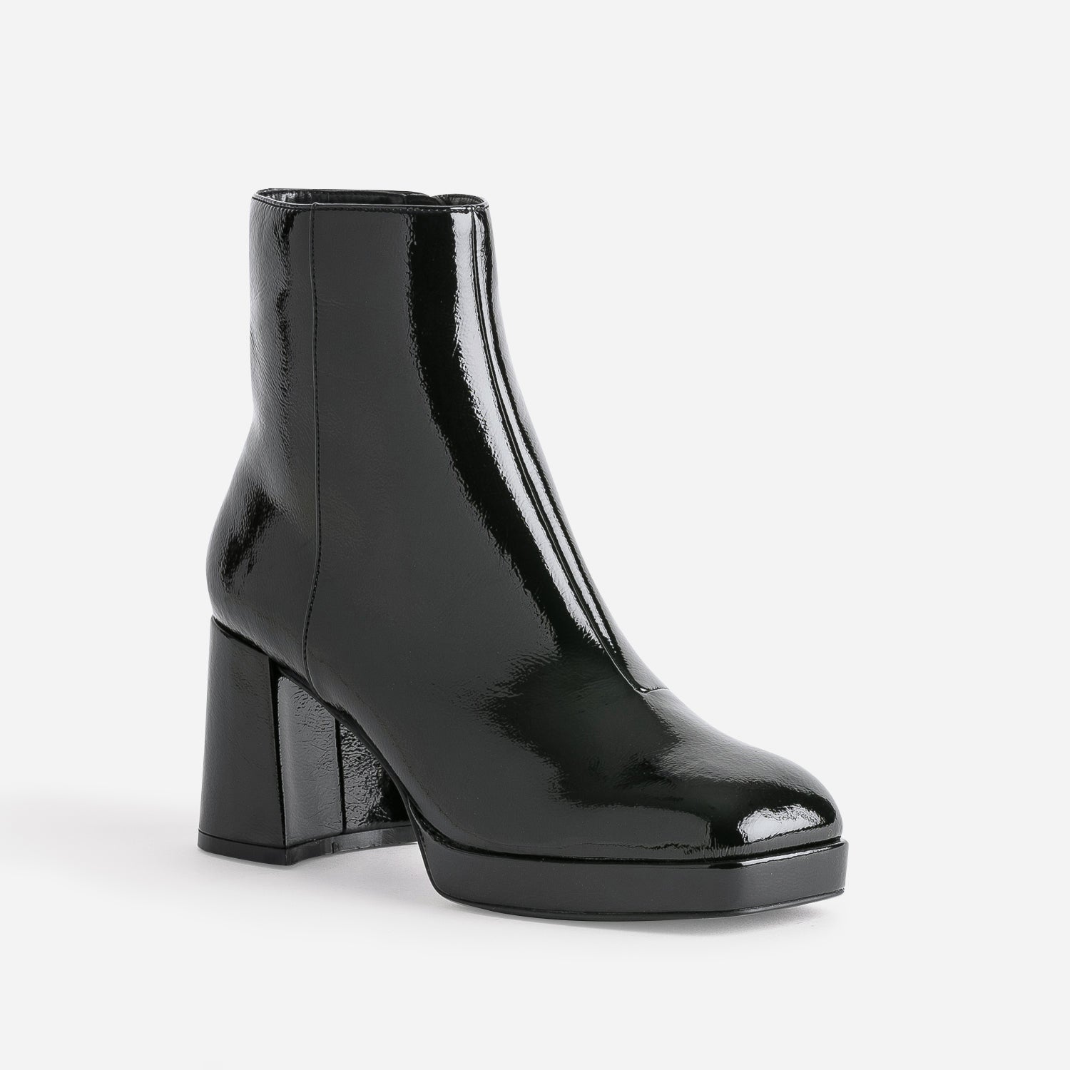 Boots noir verni à plateforme
