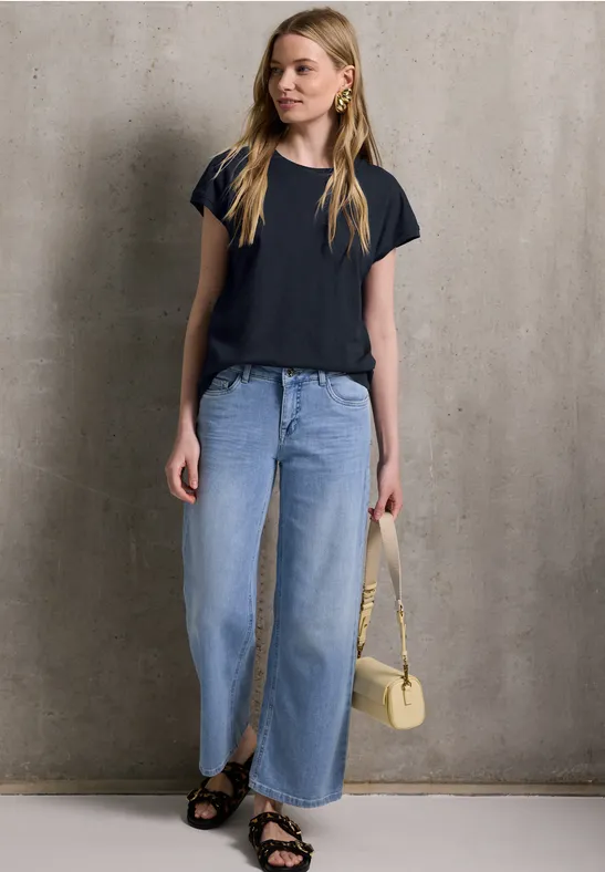 T-Shirt mit Schulterdetail