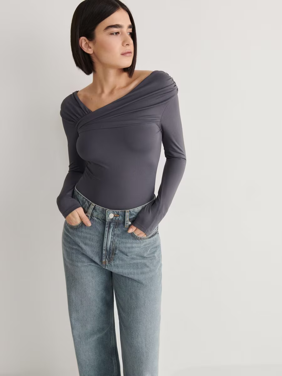 Body With Asymmetric Neckline