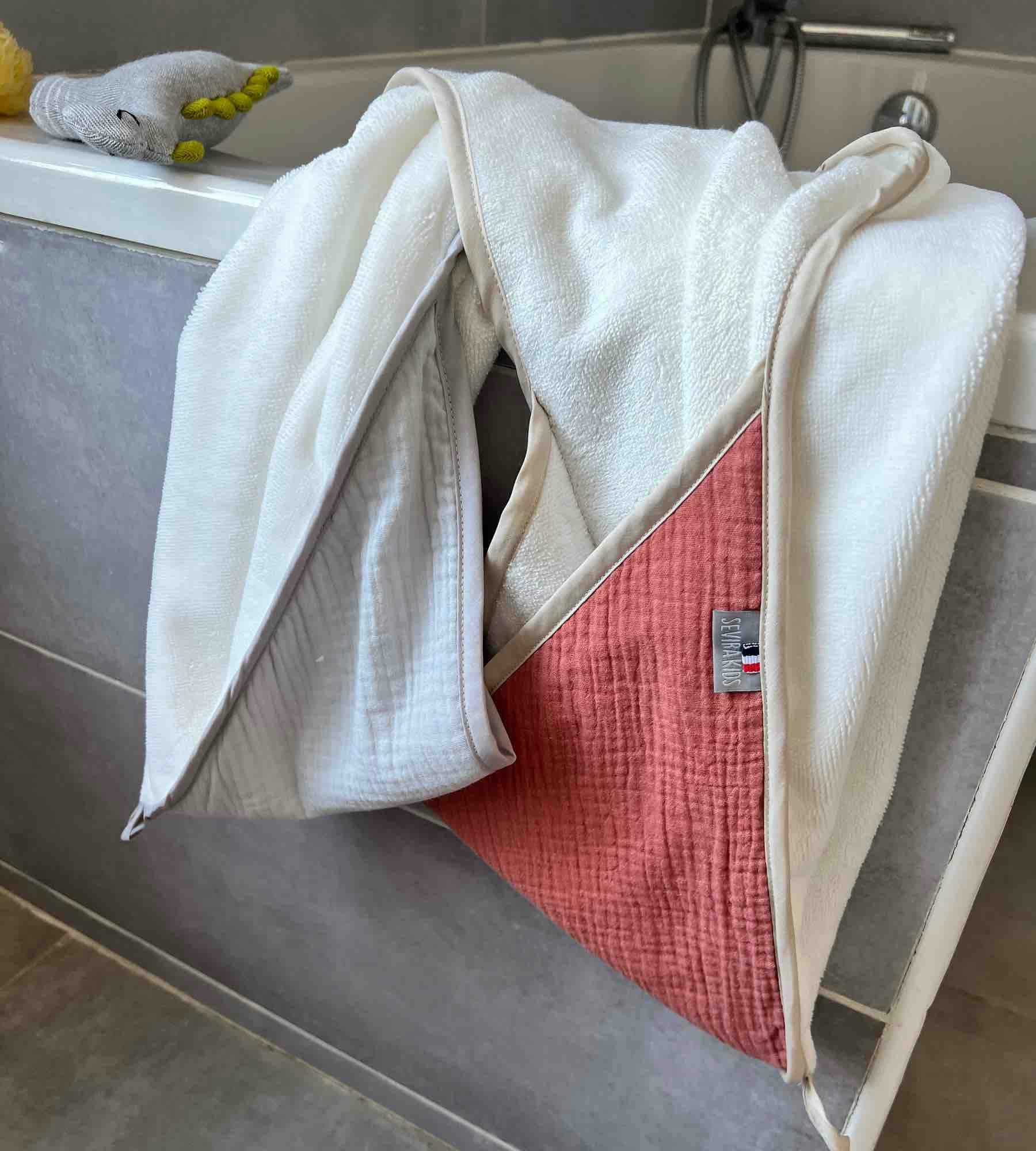 JEANNE - Cape de bain en gaze de coton  75 x 75cm